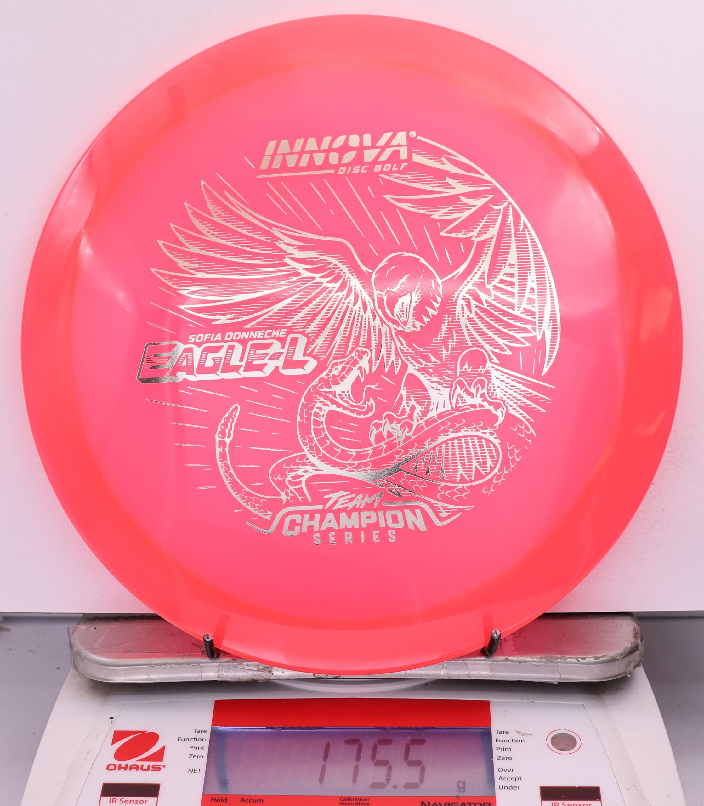 629579 Proto Glow Champion Eagle L, Sofia Donnecke 2026 Tour Series - #11 Pink, 176