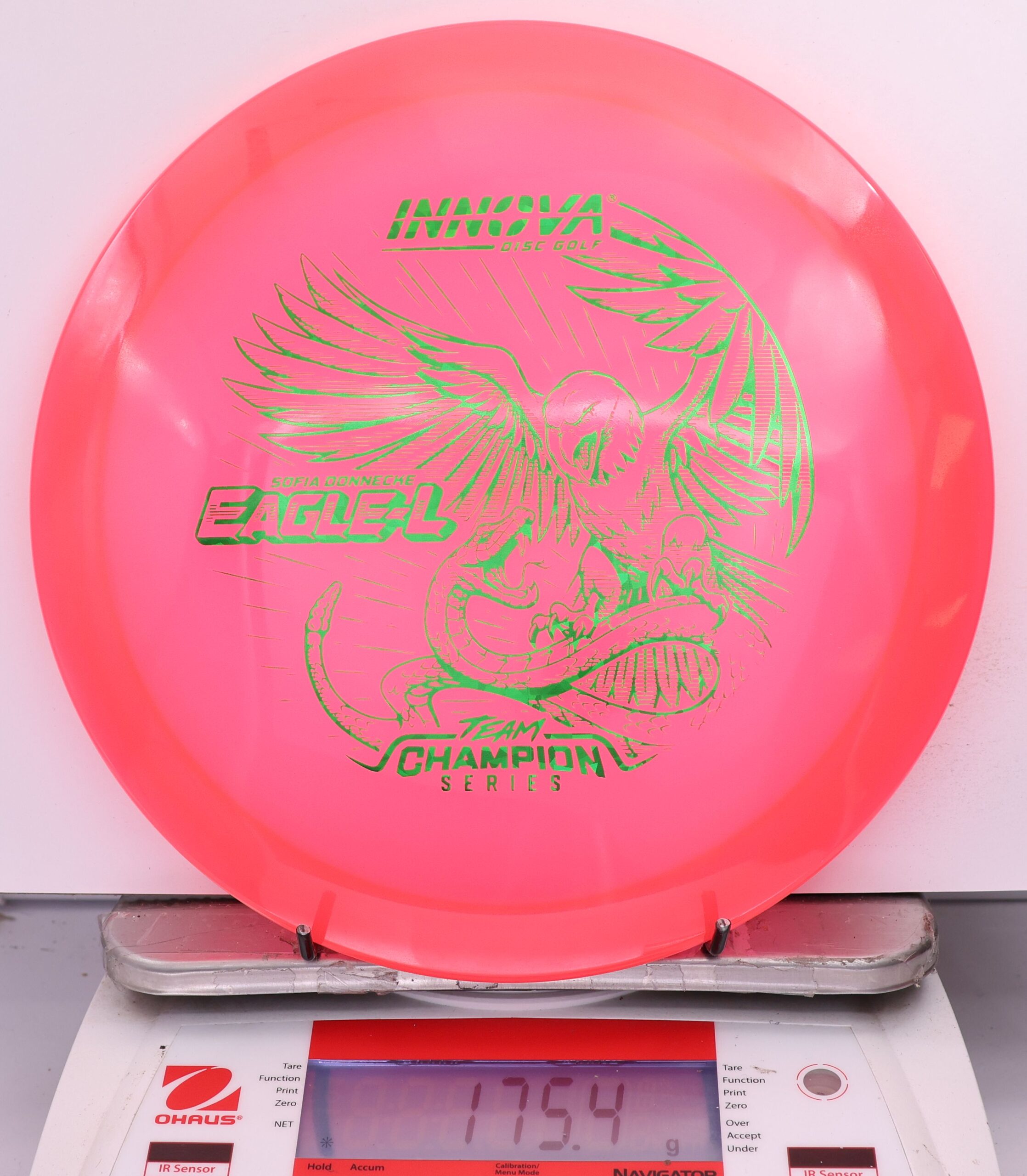629580 Proto Glow Champion Eagle L, Sofia Donnecke 2026 Tour Series - #12 Pink, 175