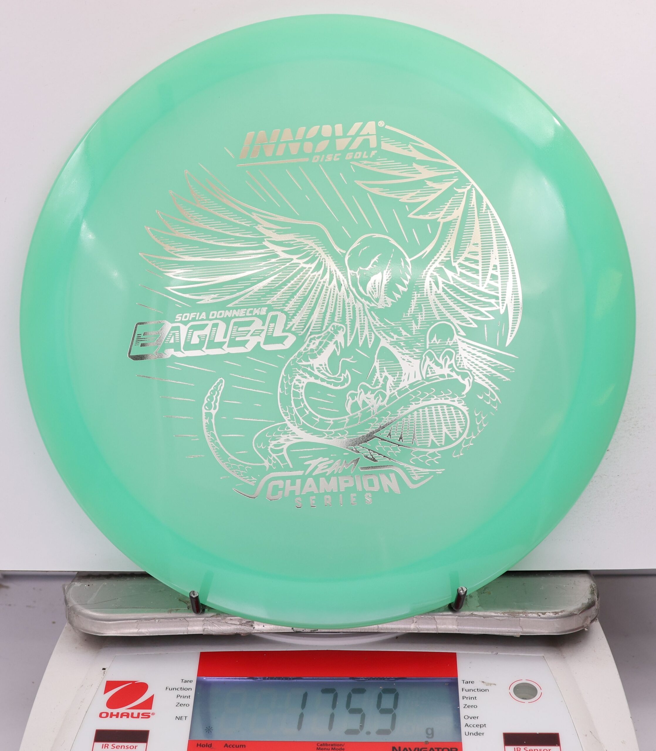 629658 Proto Glow Champion Eagle L, Sofia Donnecke 2026 Tour Series - #24 Mint Green, 176