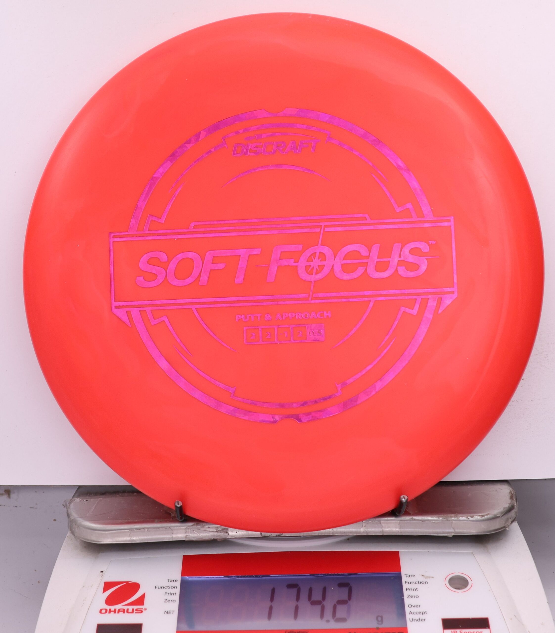 630497 Putter Line Soft Focus - #904 Red, 174