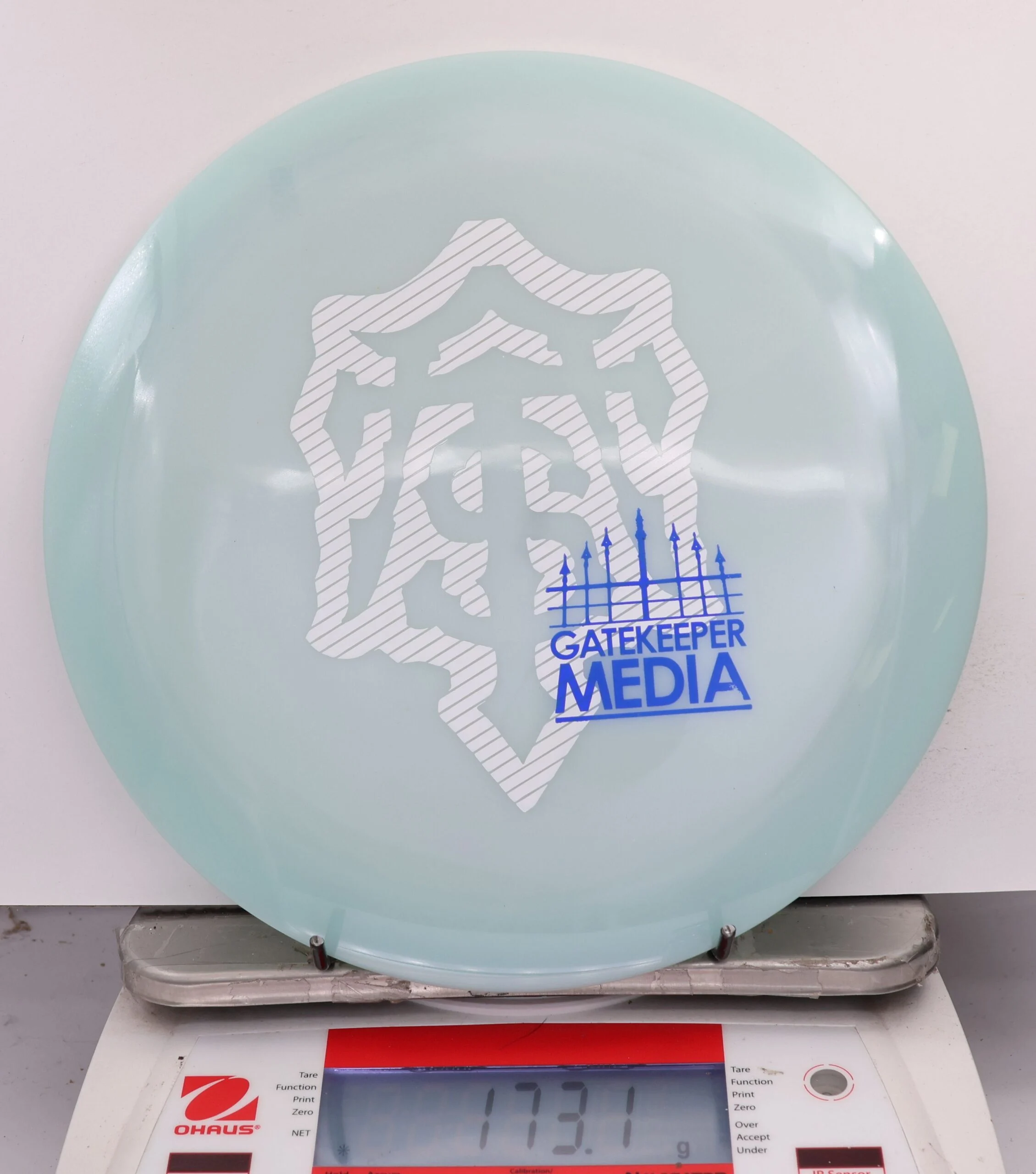 632831 Color Glow Requiem - #01 GKM LtBlue, 173