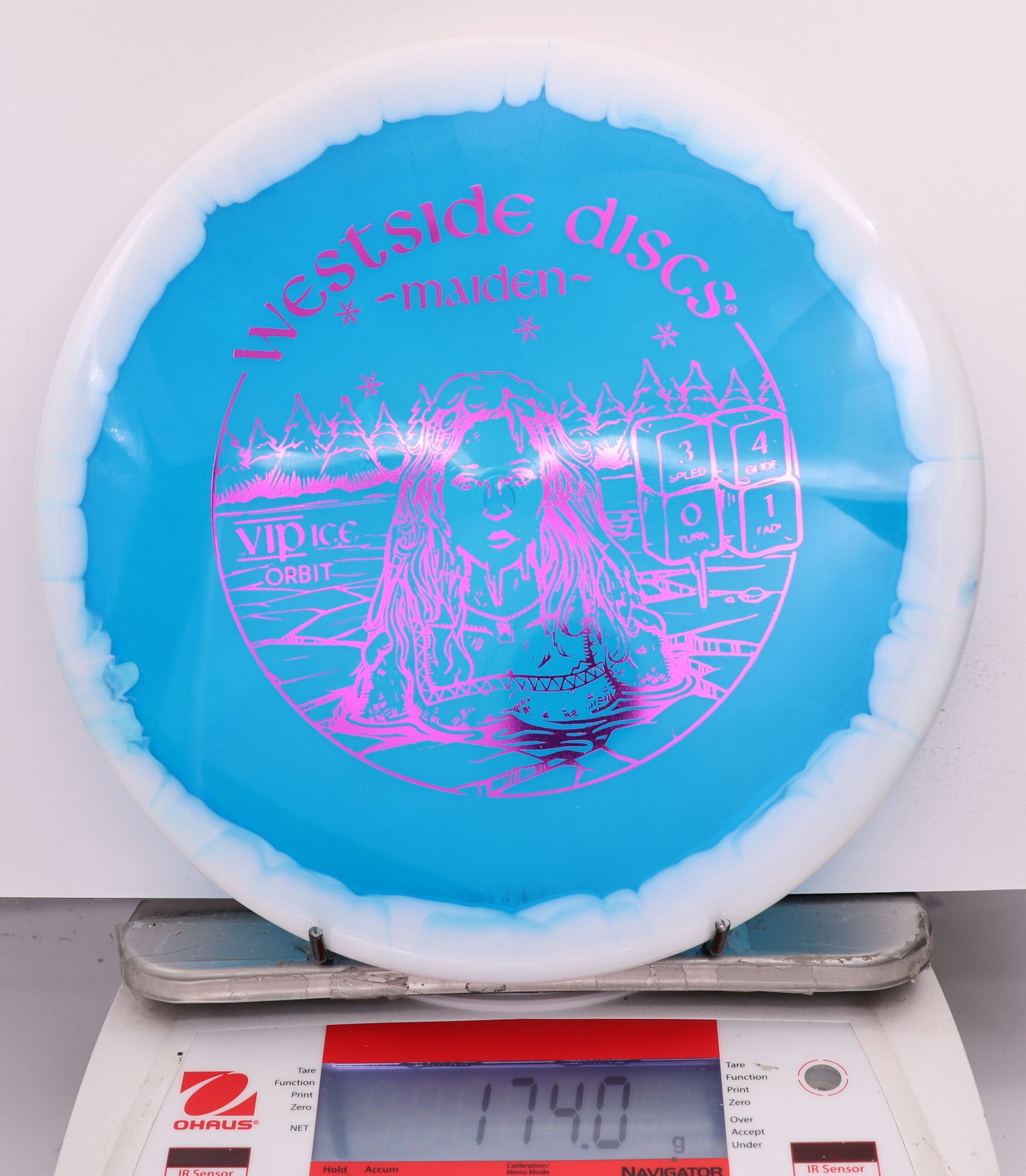 633041 VIP Ice Orbit Maiden, Freeze - #12 White-Blue, 174