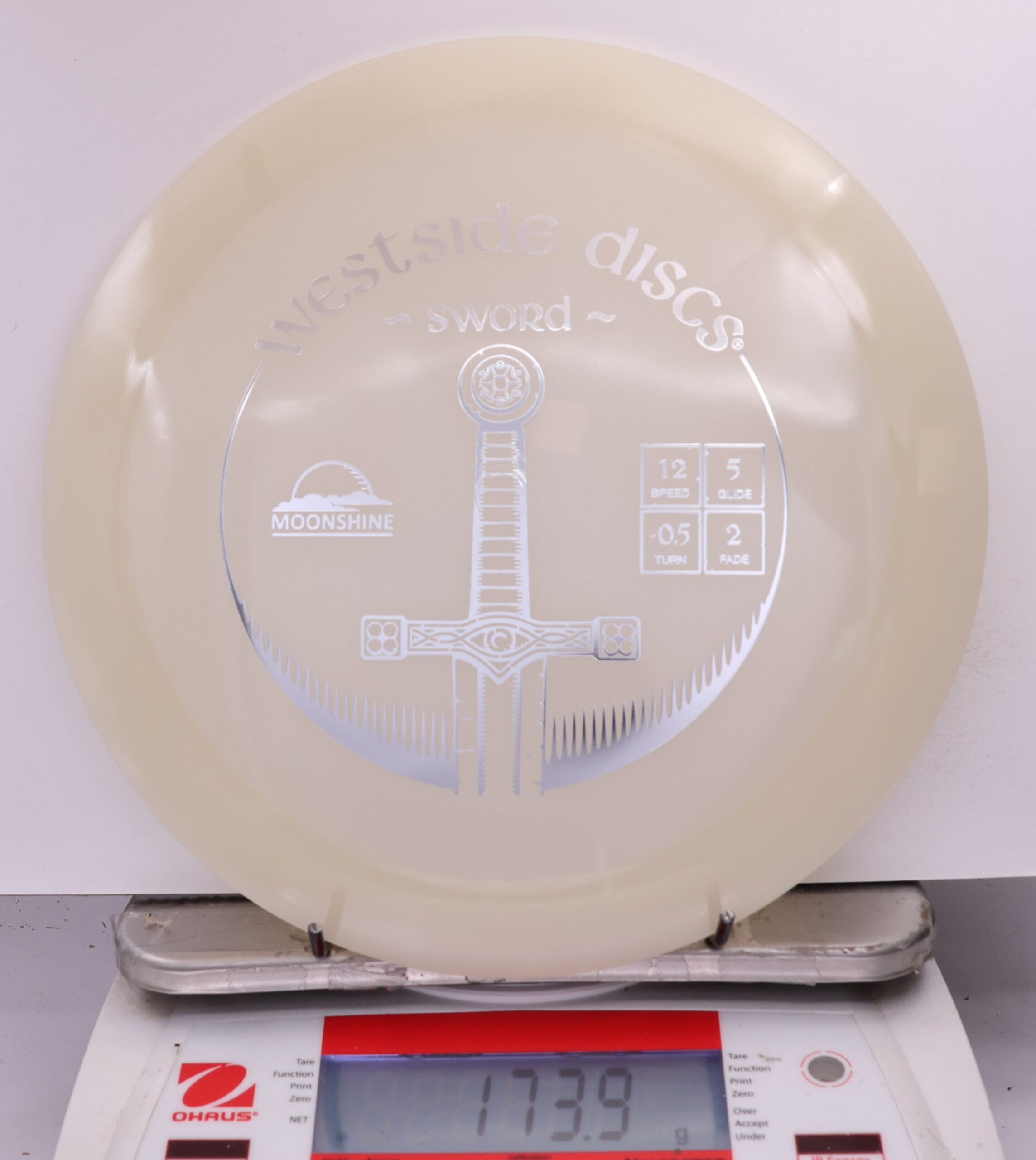 635437 VIP Moonshine Sword - #04 Glow, 174