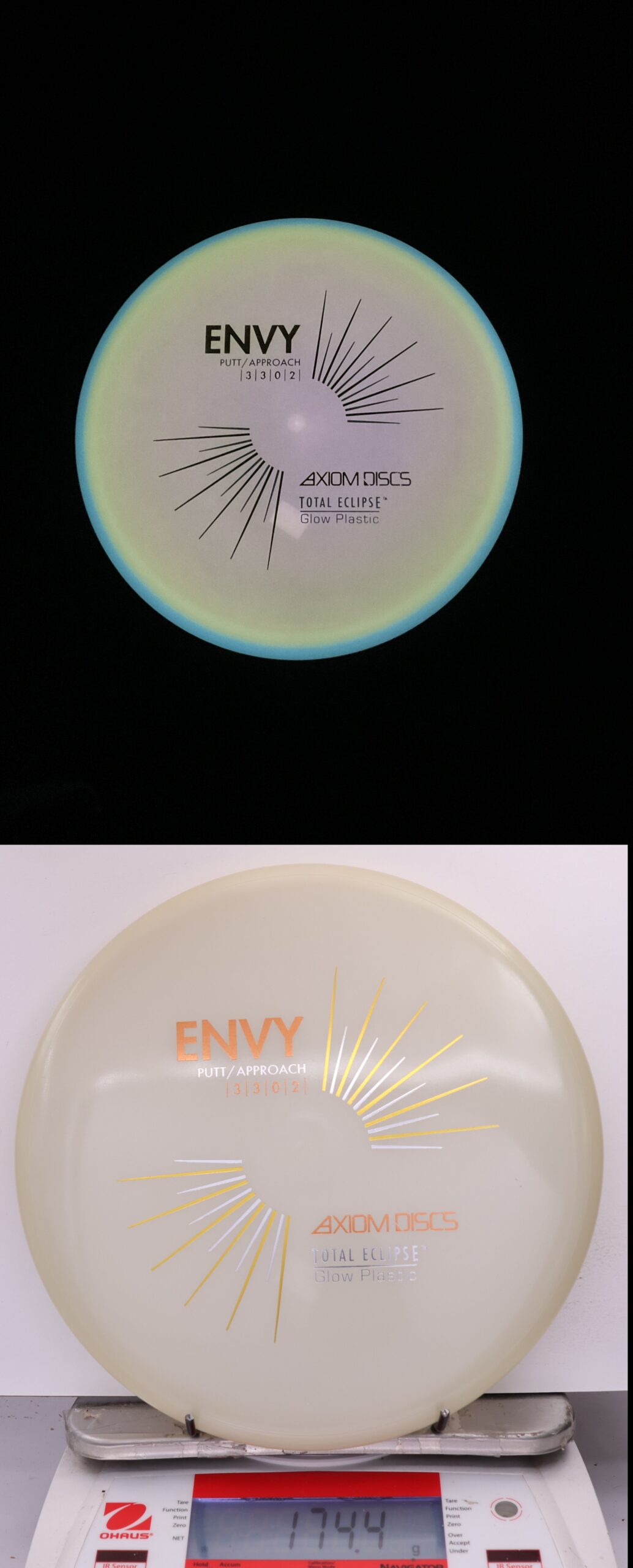 635779 Total Eclipse Envy - #01 Blue-White, 174