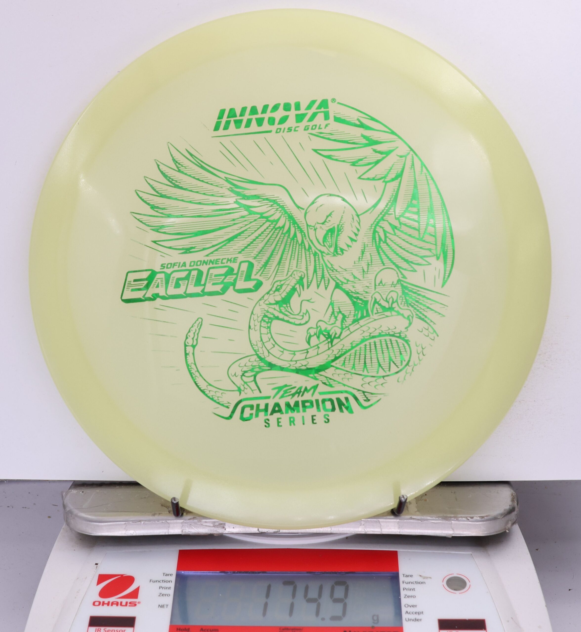 642601 Proto Glow Champion Eagle L, Sofia Donnecke 2026 Tour Series - #760 Glow, 175