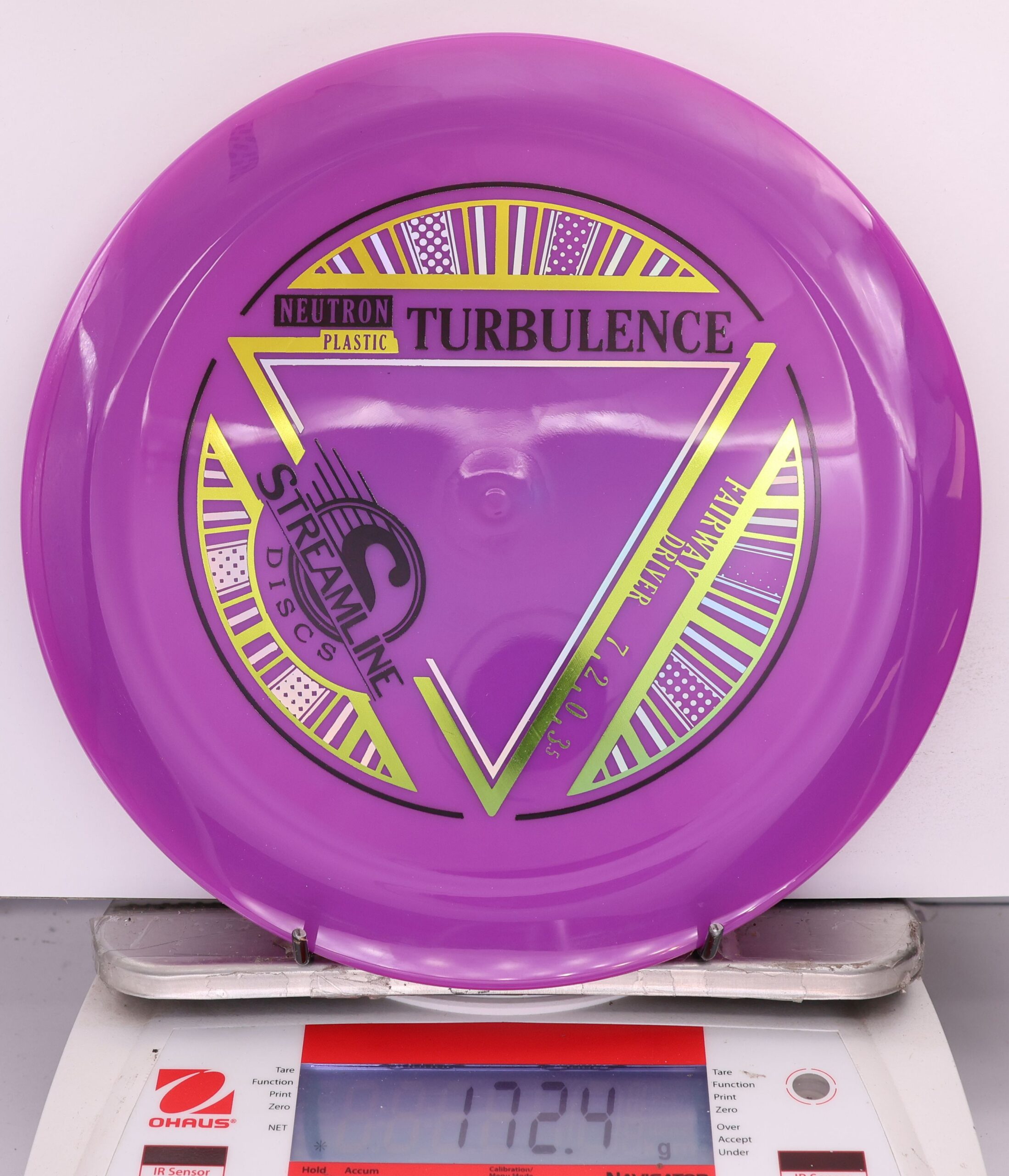 648768 Neutron Turbulence - #69 Purple, 172