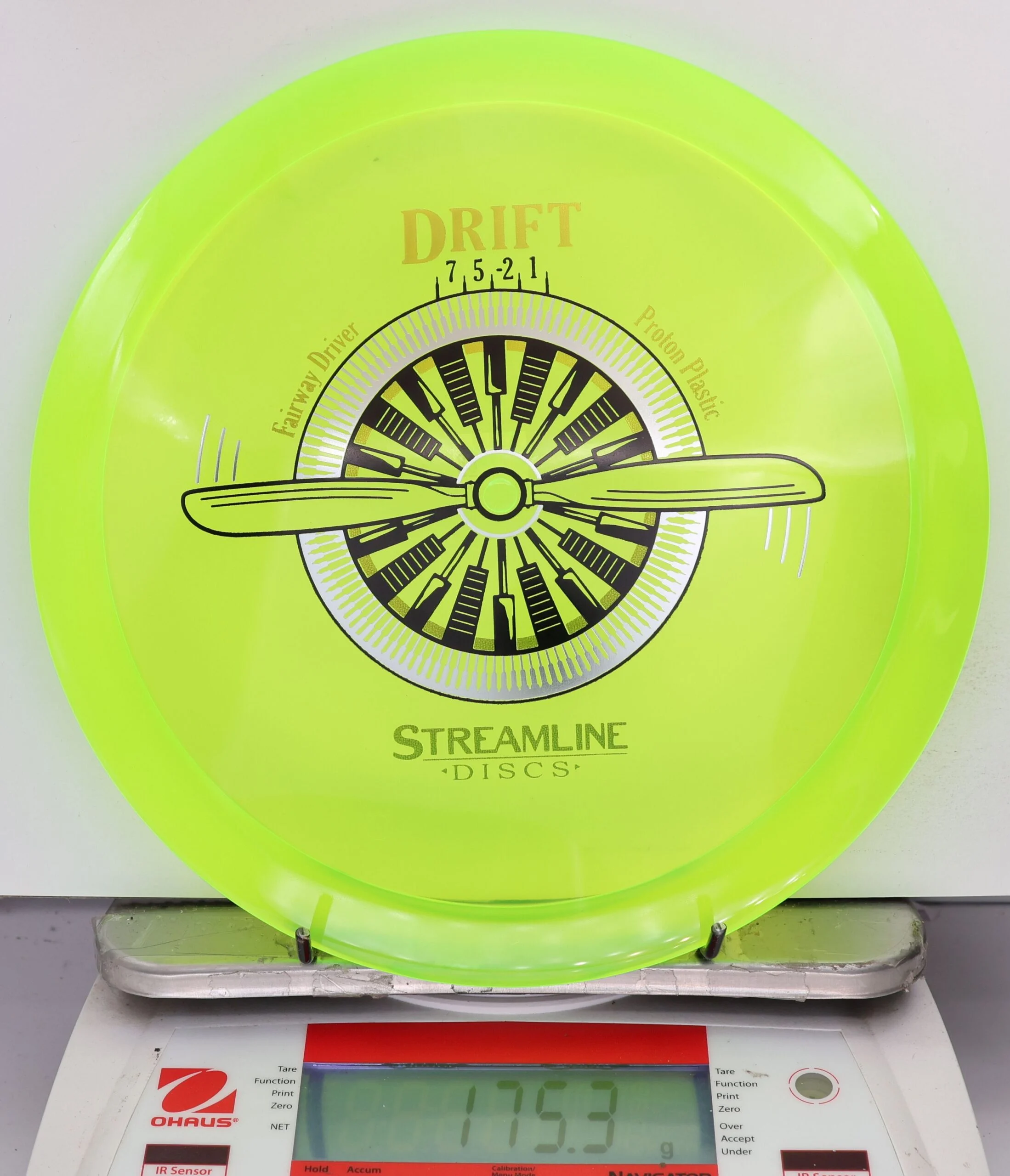 648811 Proton Drift - #68 NYellow, 175
