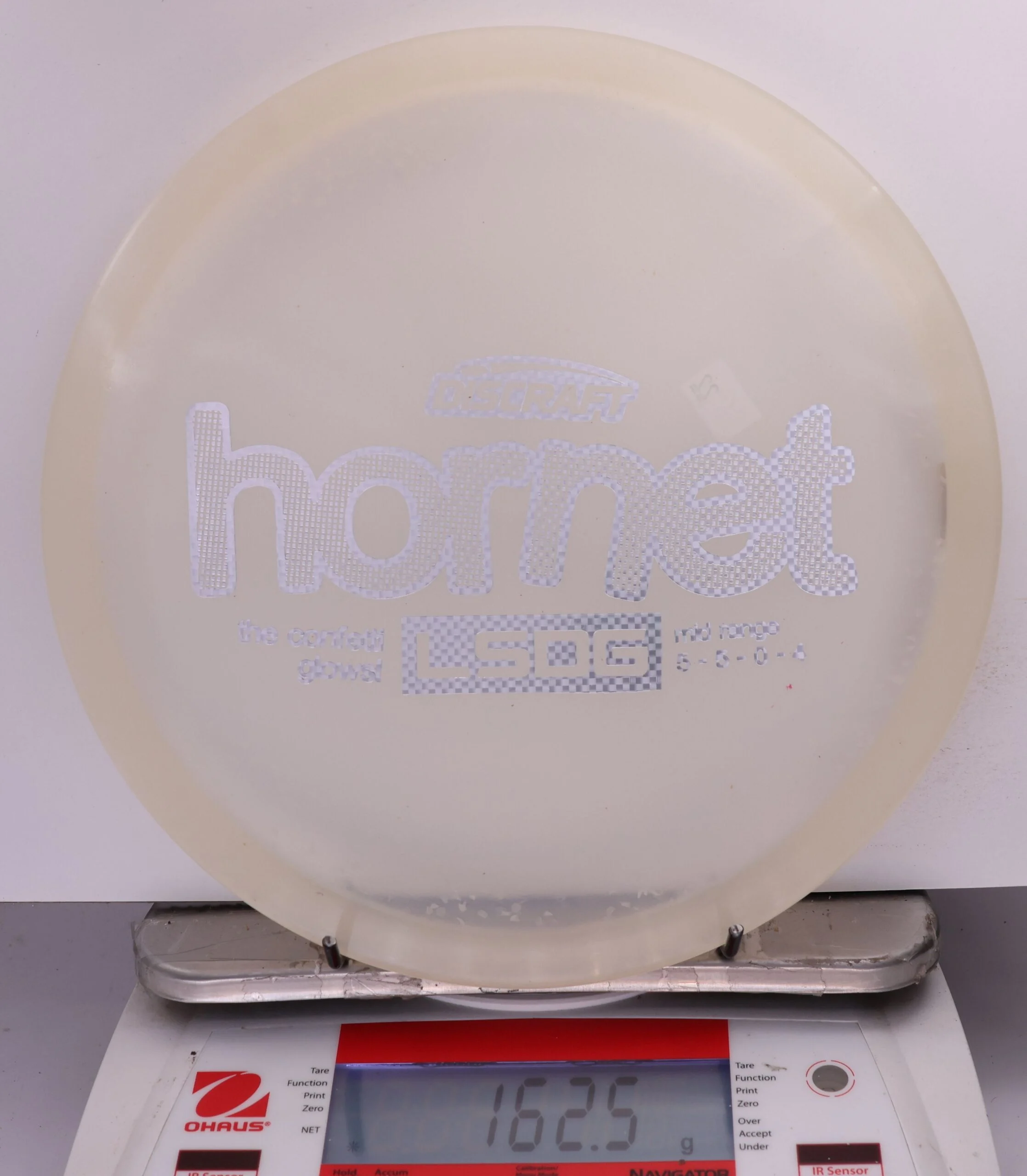 673062 CryZtal Glow-Confetti Hornet, 2026 Ledgestone Edition - #22 Clear, 163