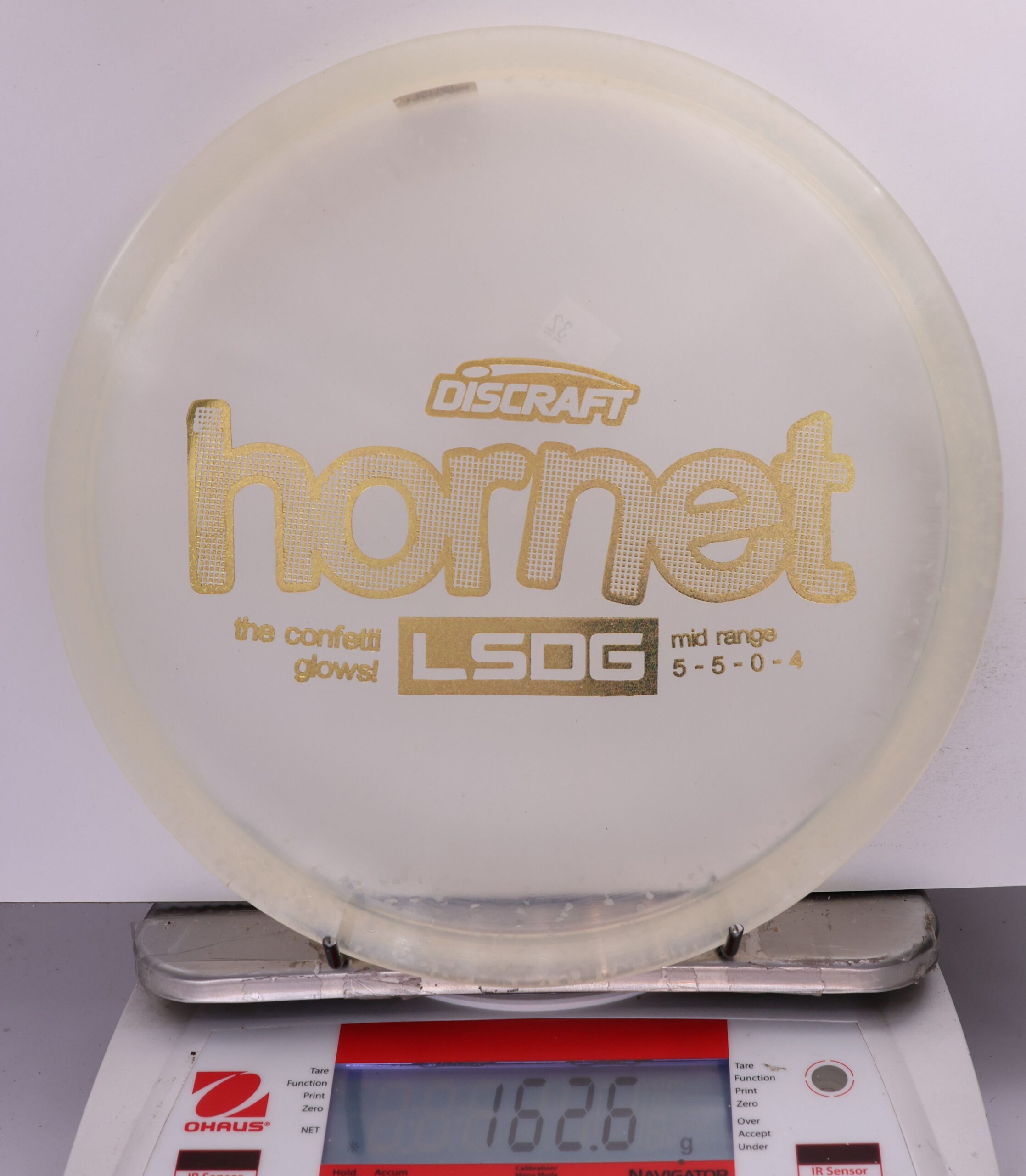 673140 CryZtal Glow-Confetti Hornet, 2026 Ledgestone Edition - #32 Clear, 163