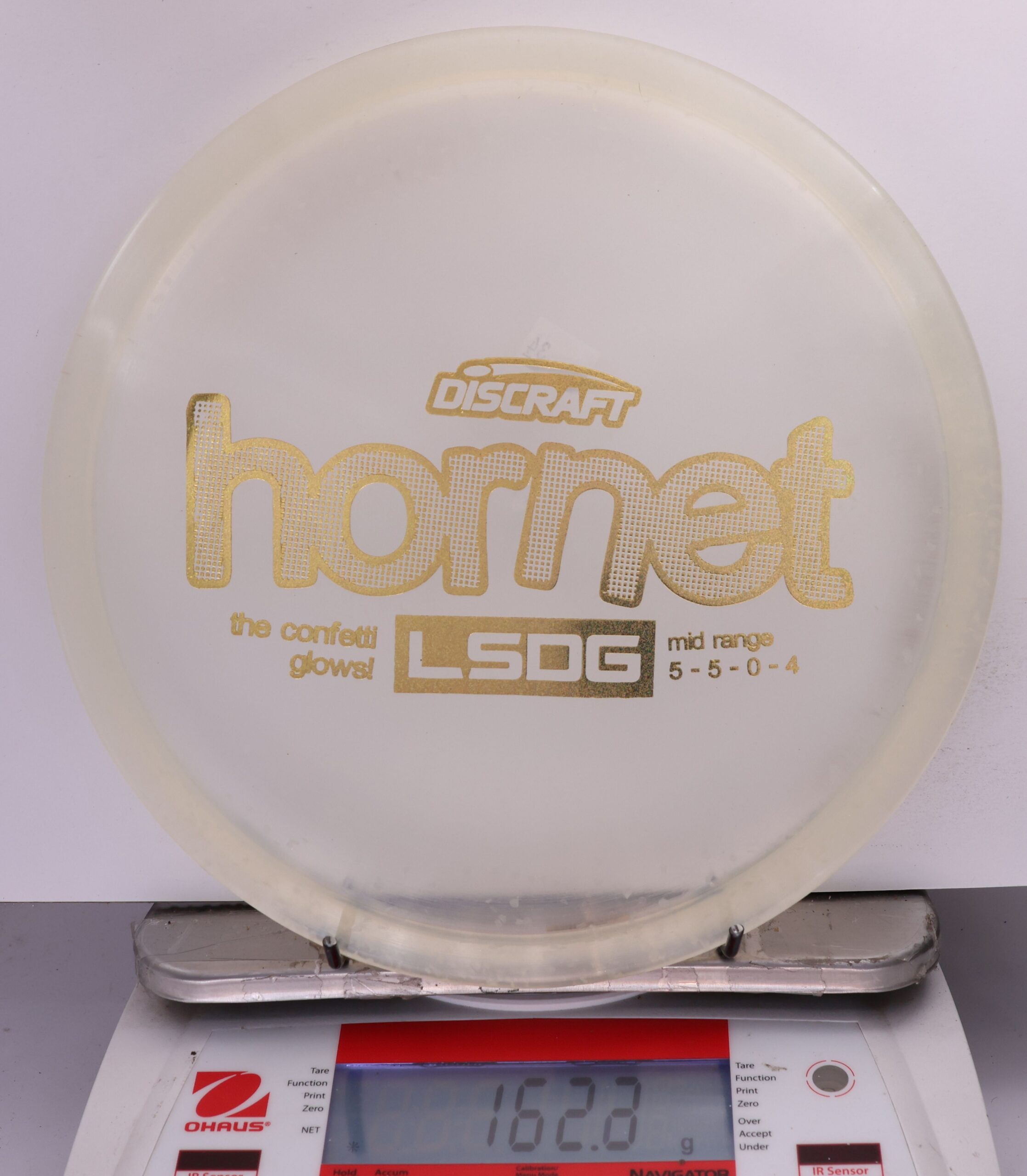 673142 CryZtal Glow-Confetti Hornet, 2026 Ledgestone Edition - #34 Clear, 162