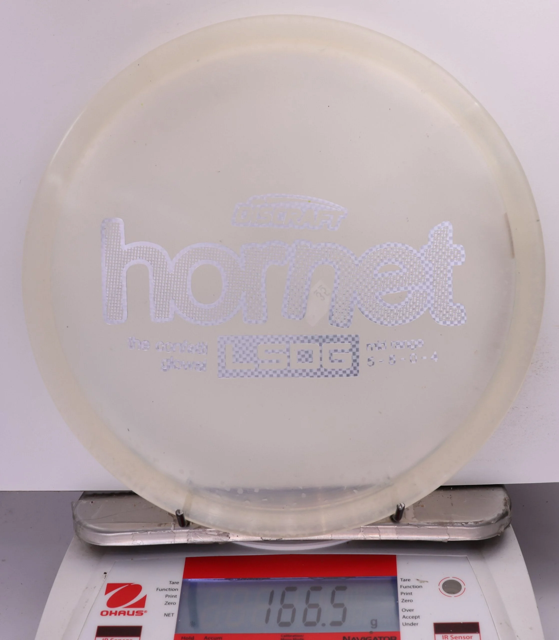 673143 CryZtal Glow-Confetti Hornet, 2026 Ledgestone Edition - #35 Clear, 167