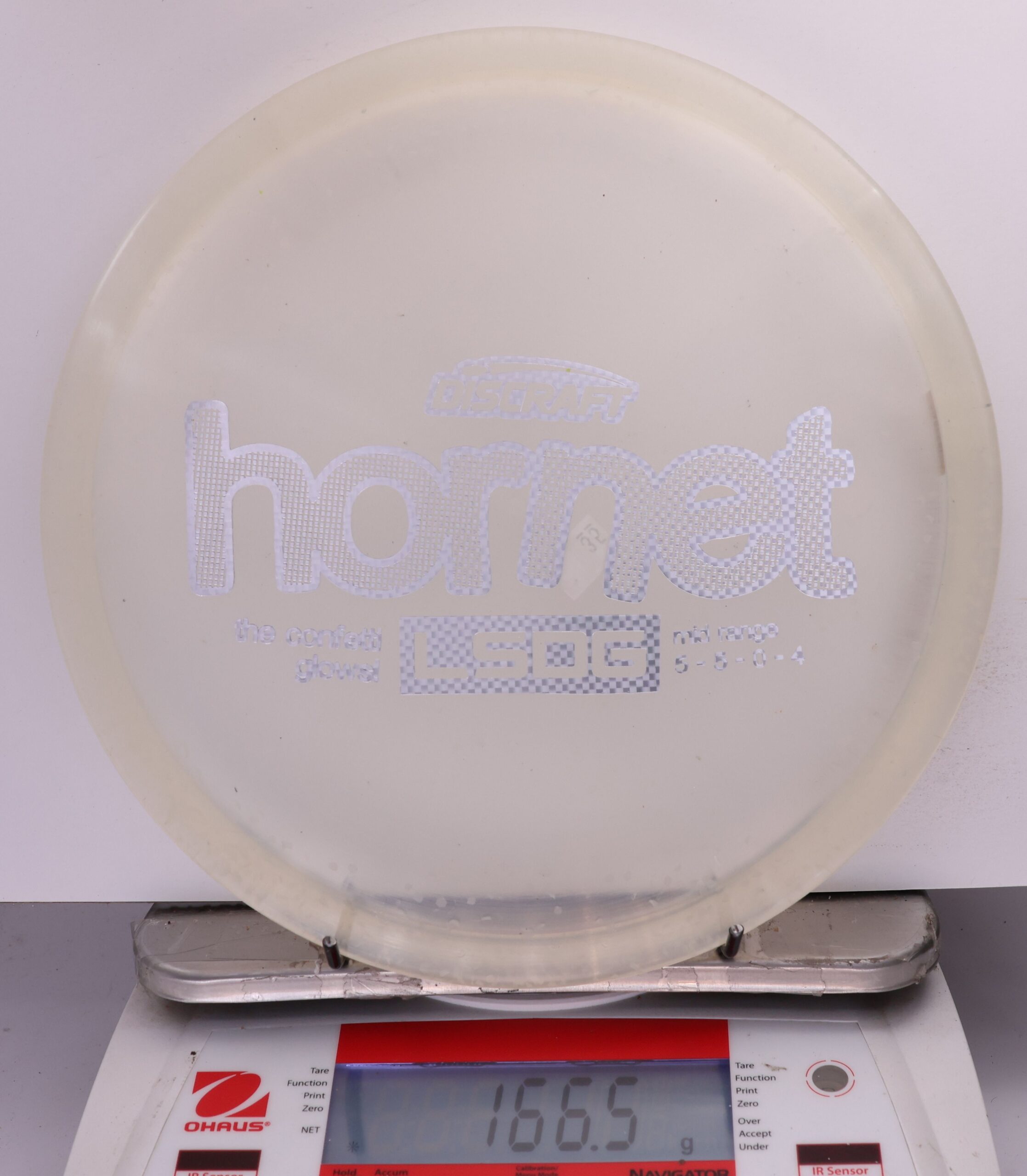 673143 CryZtal Glow-Confetti Hornet, 2026 Ledgestone Edition - #35 Clear, 167