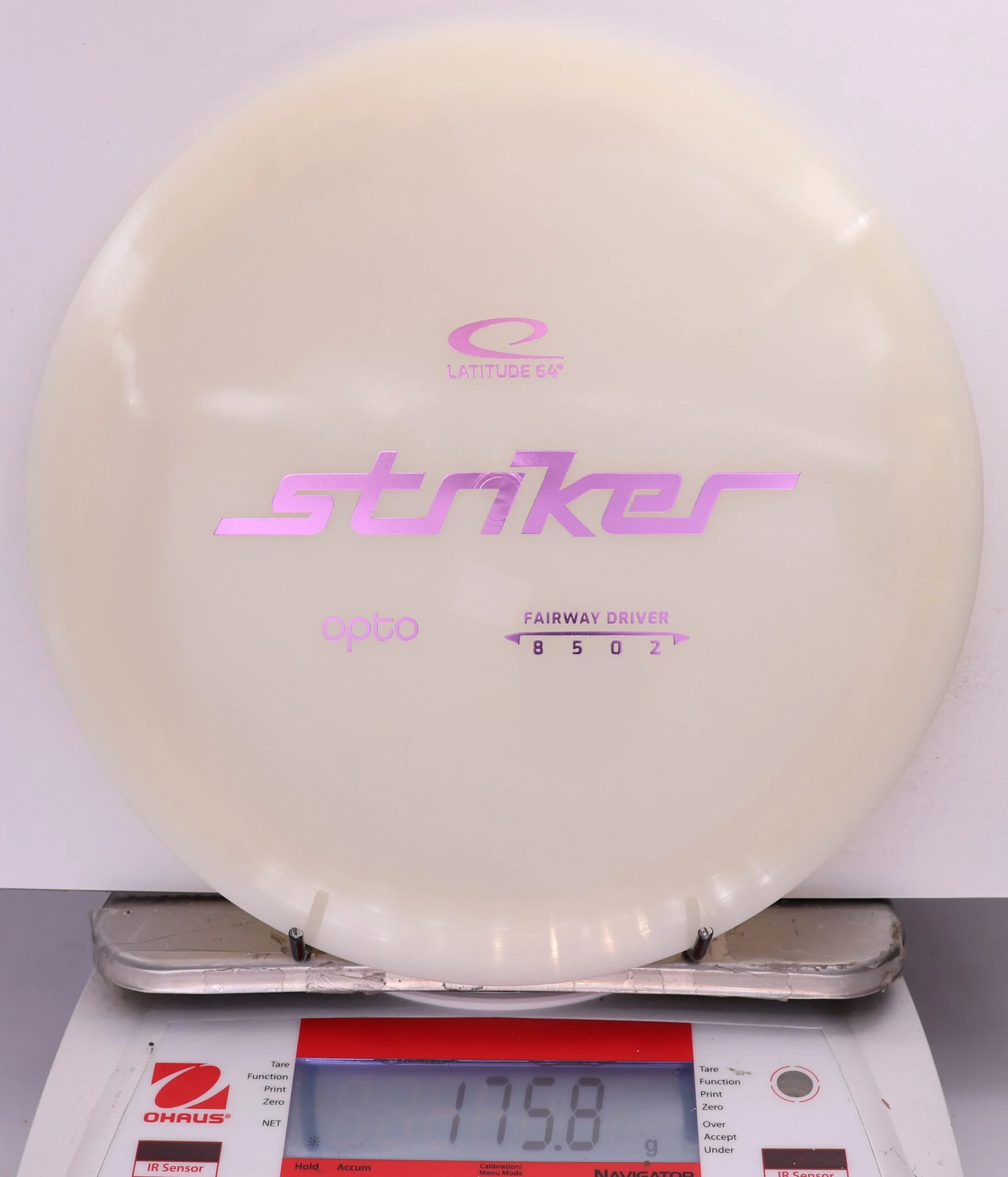 681007 Opto Striker - #921 White, 176