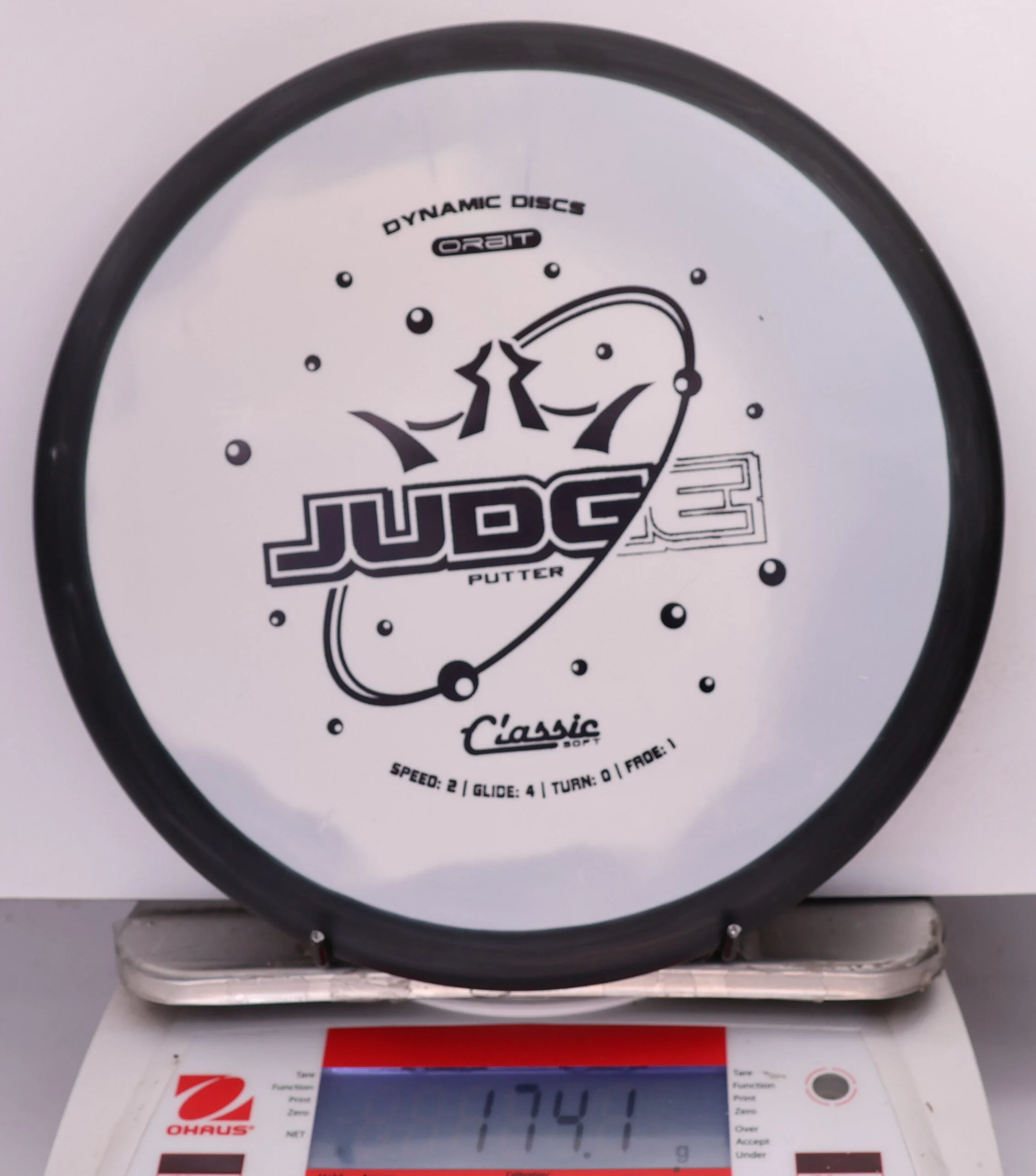 683070 Classic Soft Orbit Judge - #915 Black-White, 174
