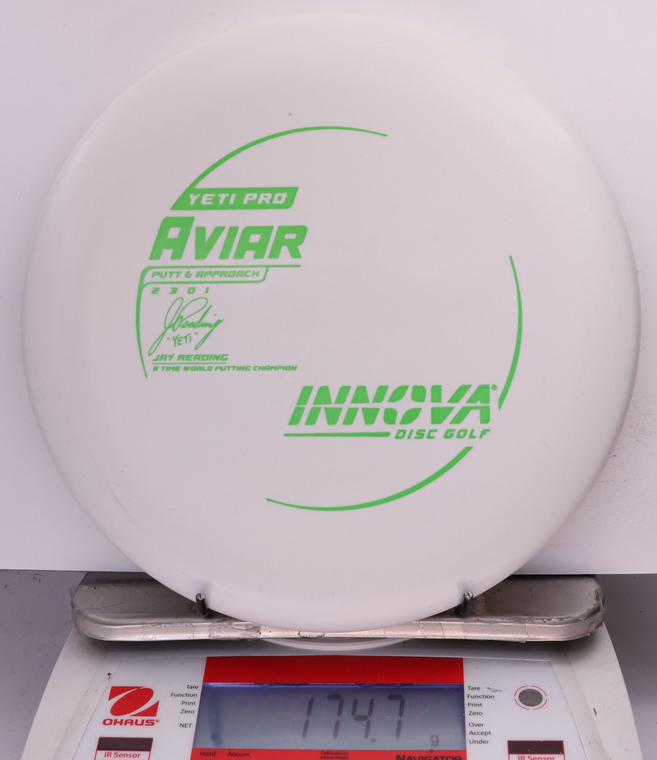 684805 Yeti Pro Aviar, Jay Reading 5x - #399 White, 175