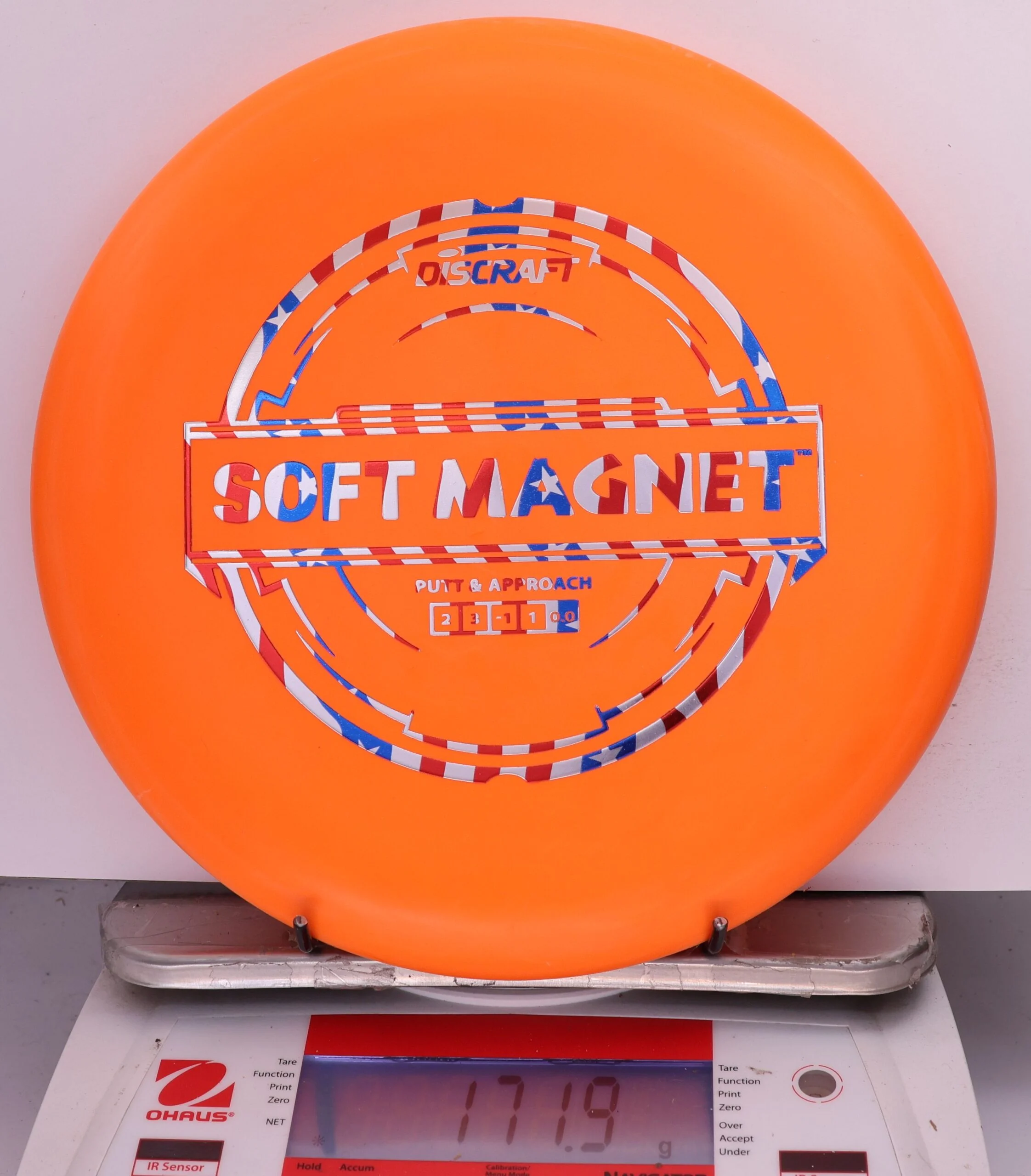 686568 Putter Line Soft Magnet - #01 Orange, 172