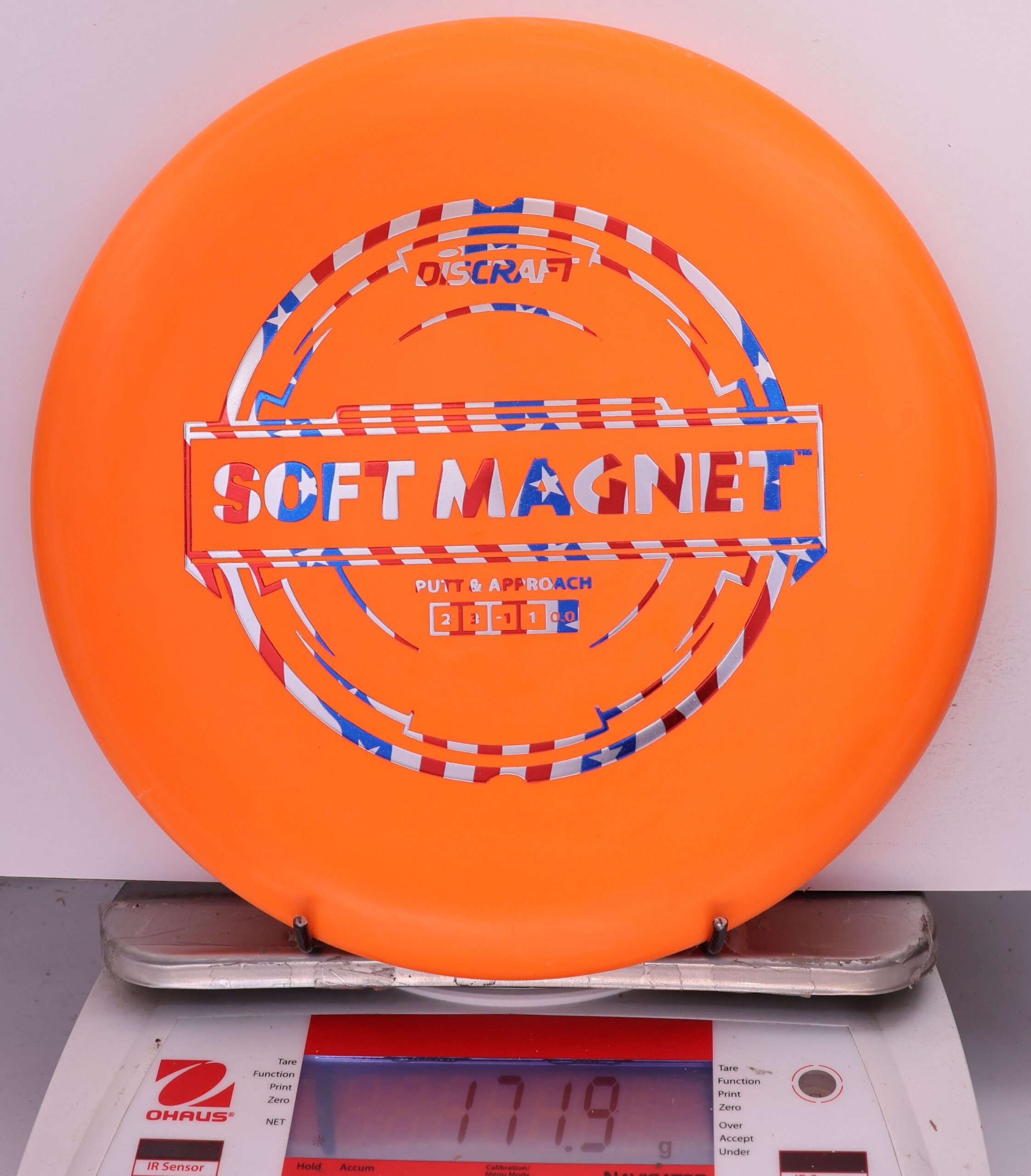 686568 Putter Line Soft Magnet - #01 Orange, 172