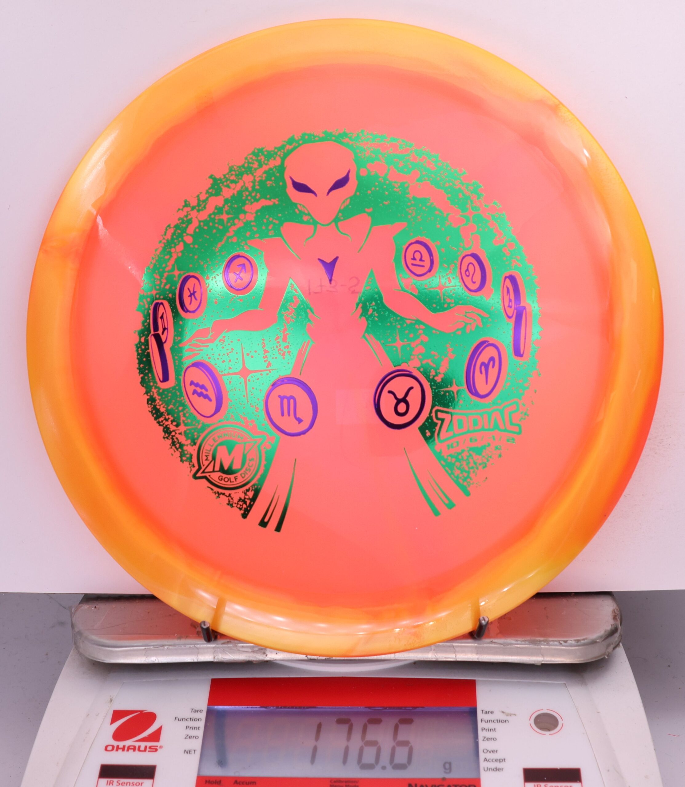 690858 Quantum Helio Zodiac - #261 Orange-Pink, 177