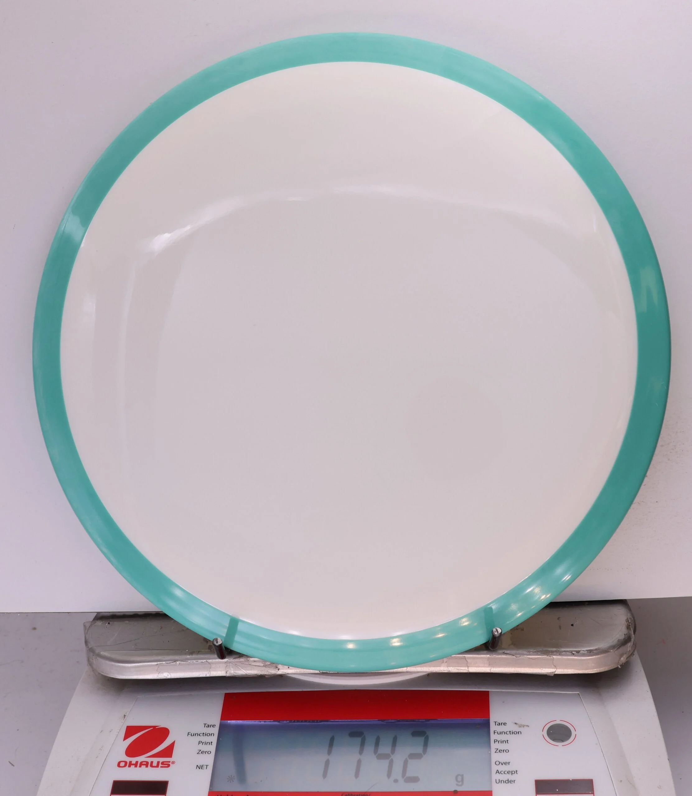 696476 Neutron Defy, White - No Stamp - #226 Teal, 174