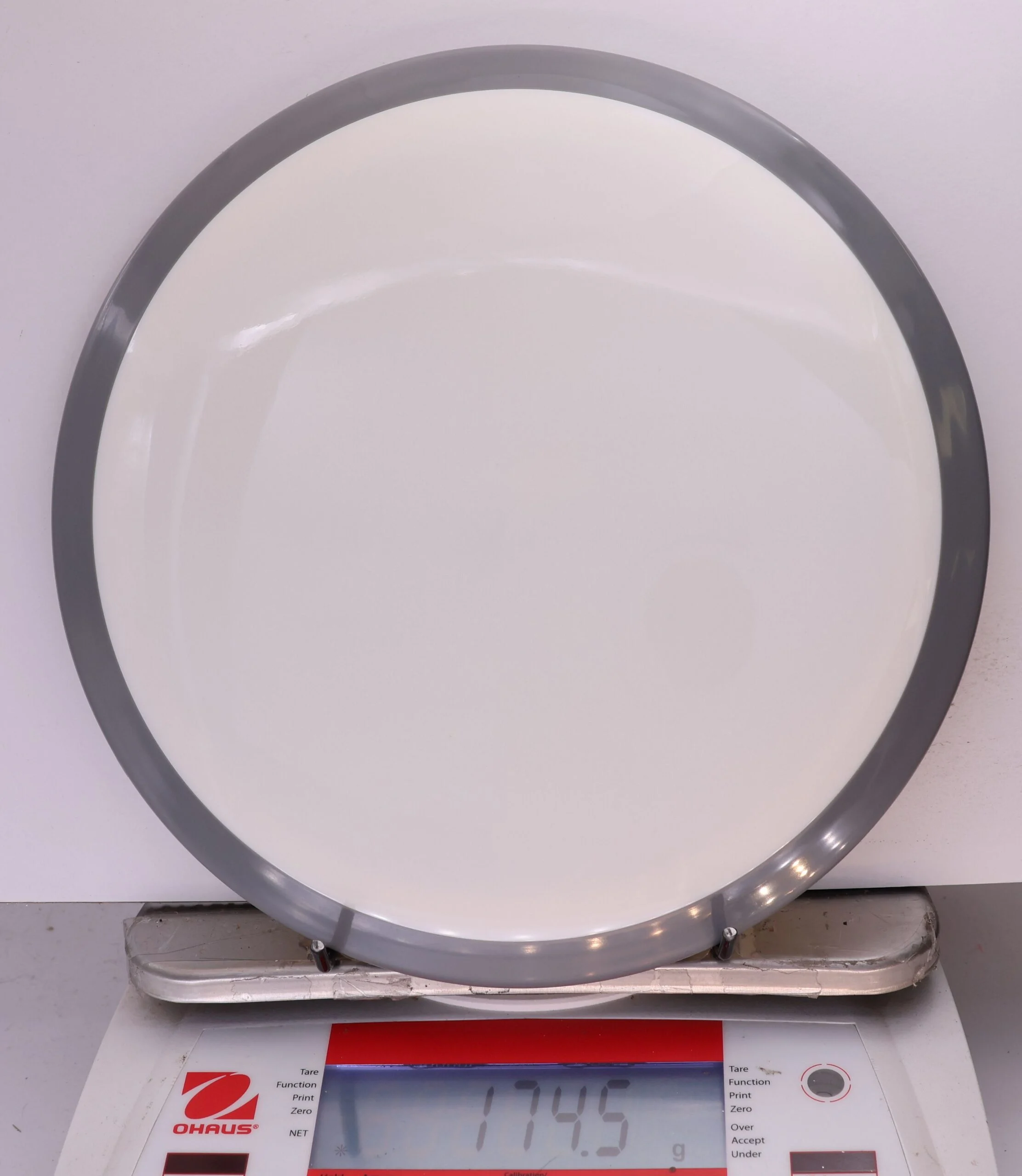 696513 Neutron Defy, White - No Stamp - #235 Gray, 175