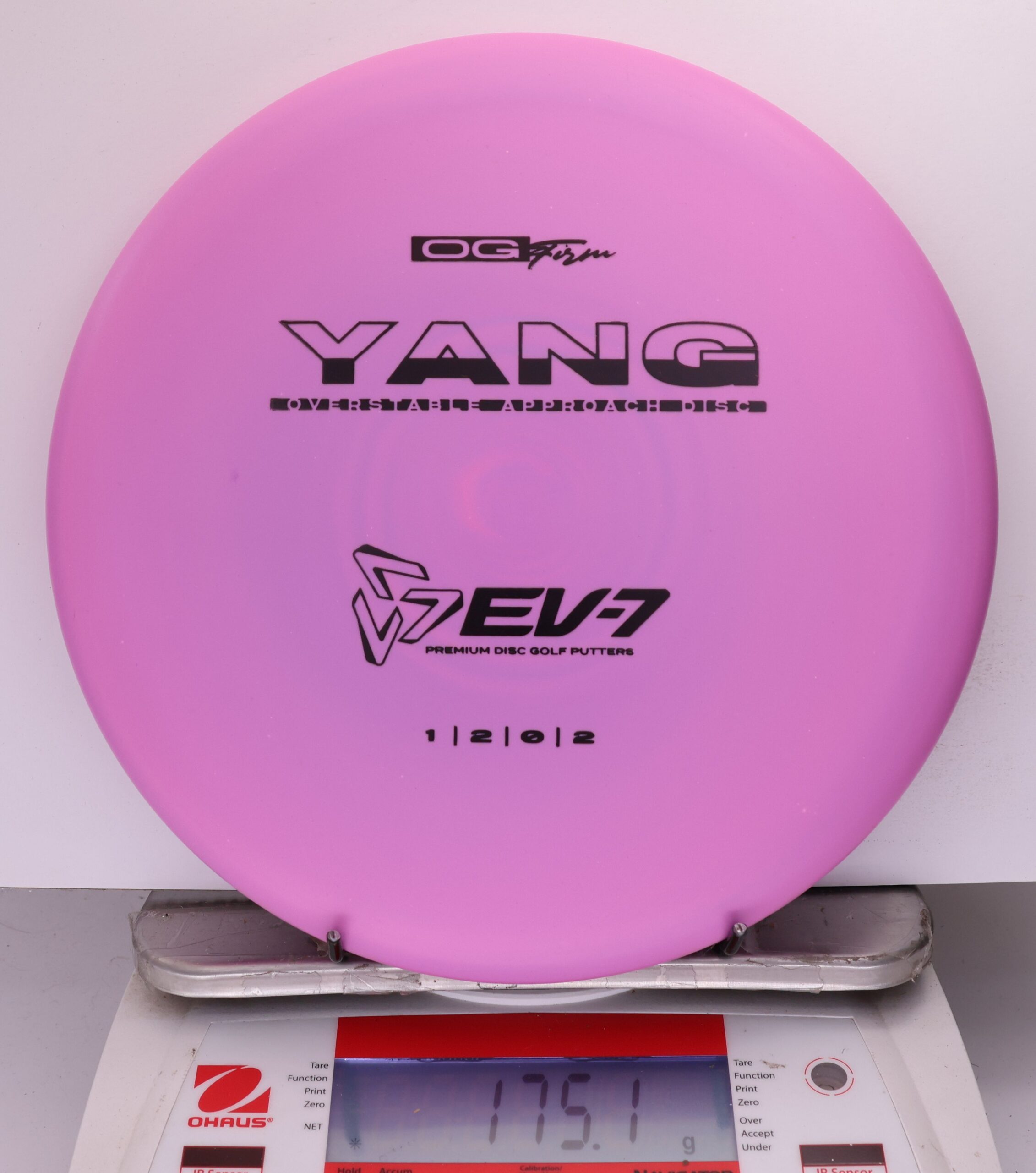 700695 EV-7 Yang, OG Firm - #208 Magenta, 175