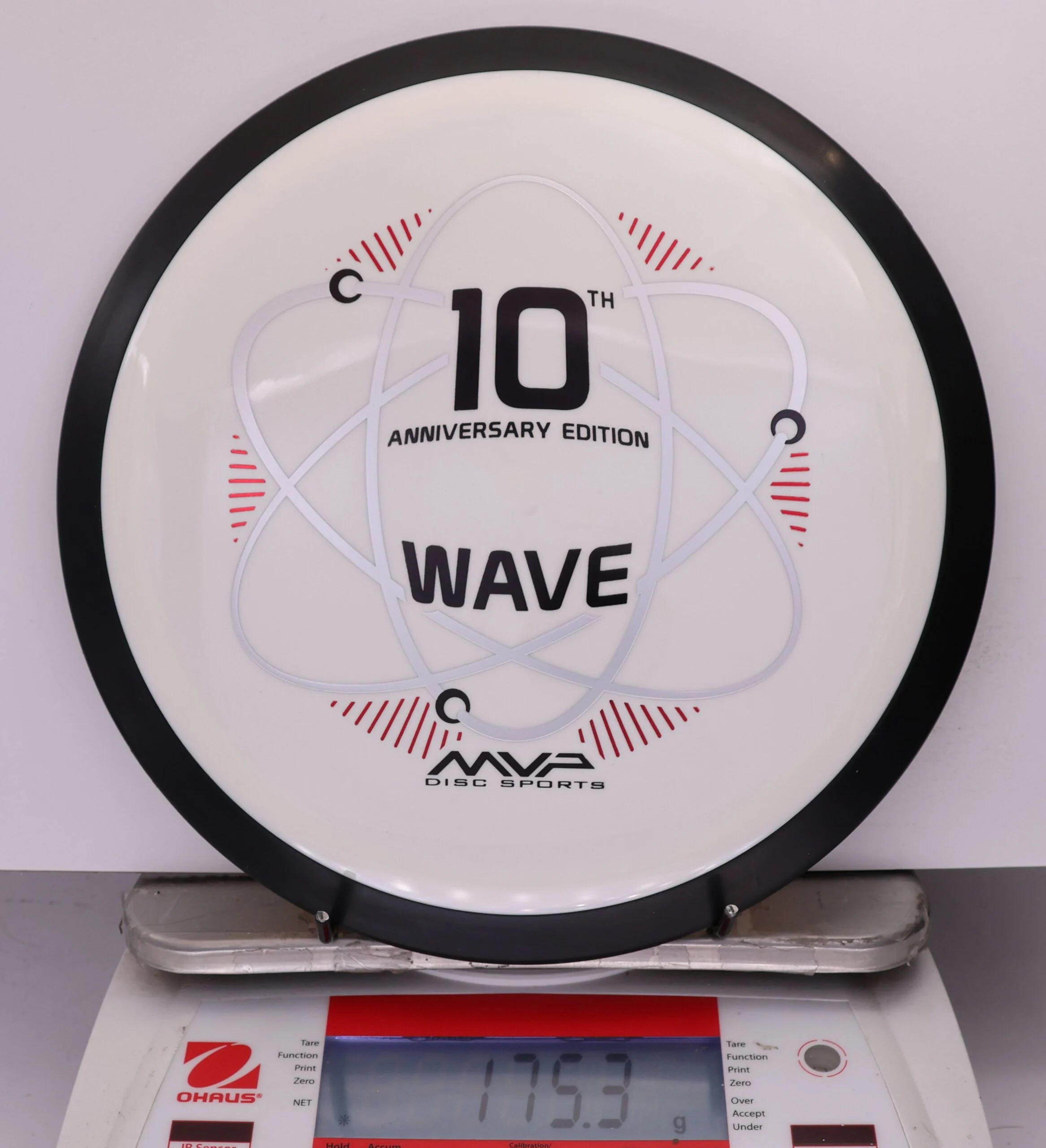 712384 Neutron Wave, 10th Anniversary - 2025 GYROpalooza Edition - #09 White, 175