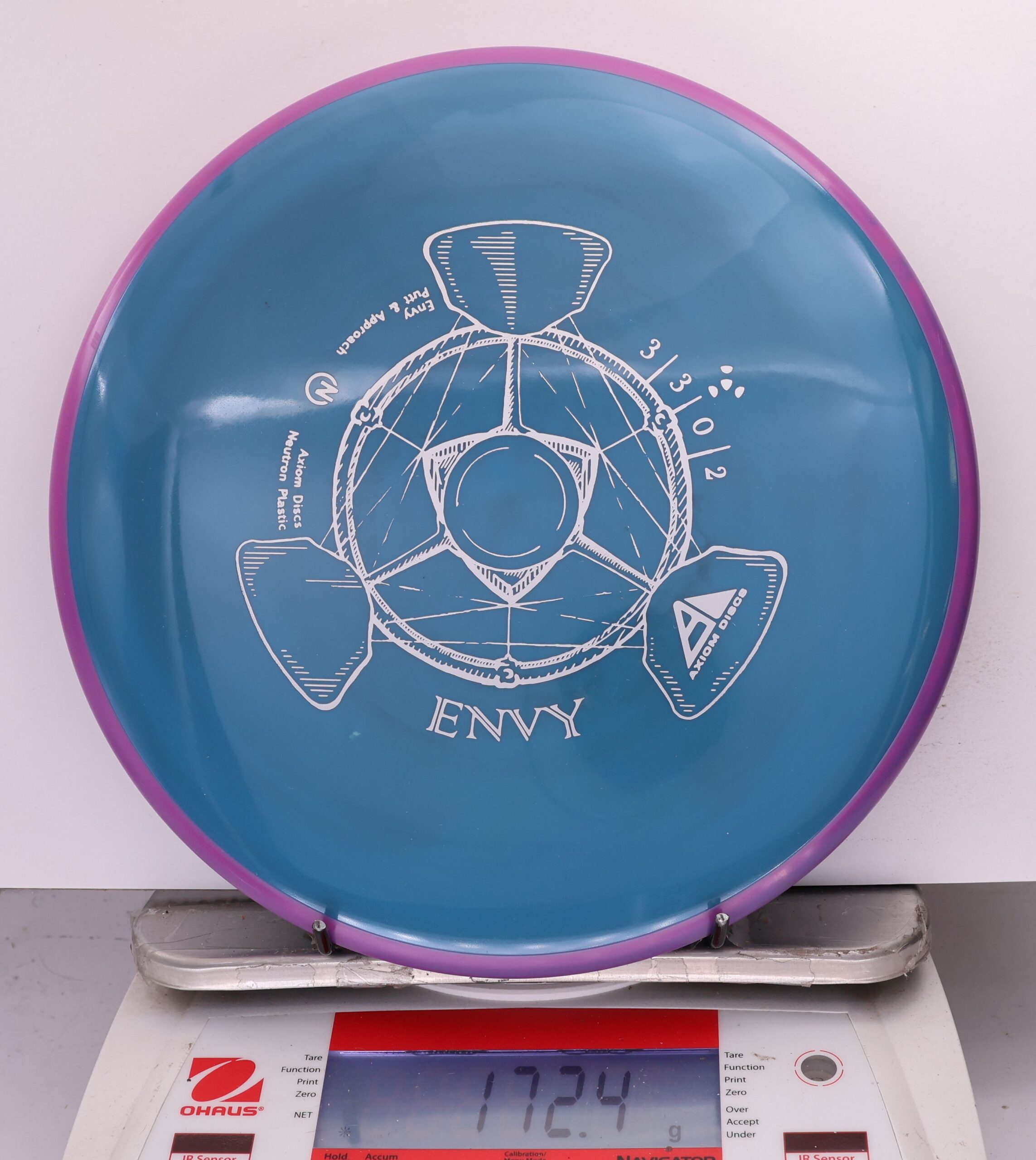 715898 Neutron Envy - #286 Purple-Blue, 172