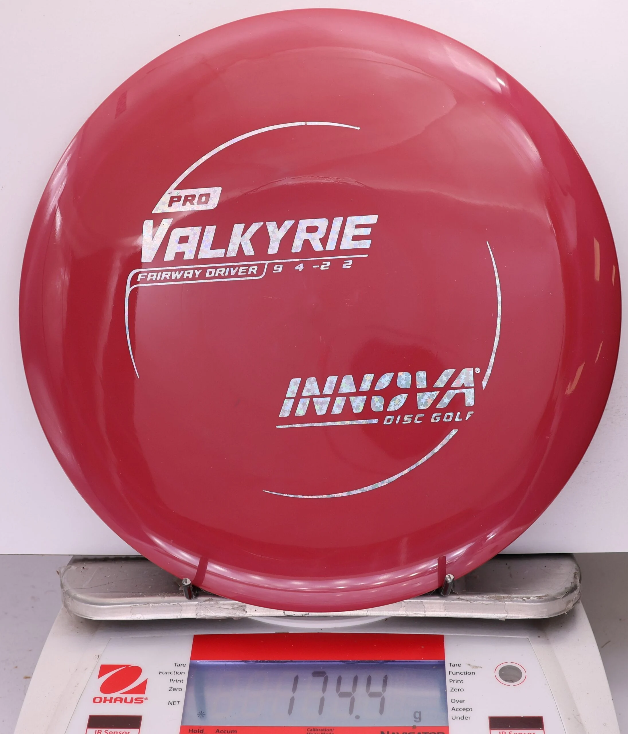 746403 Pro Valkyrie - #520 Red, 174