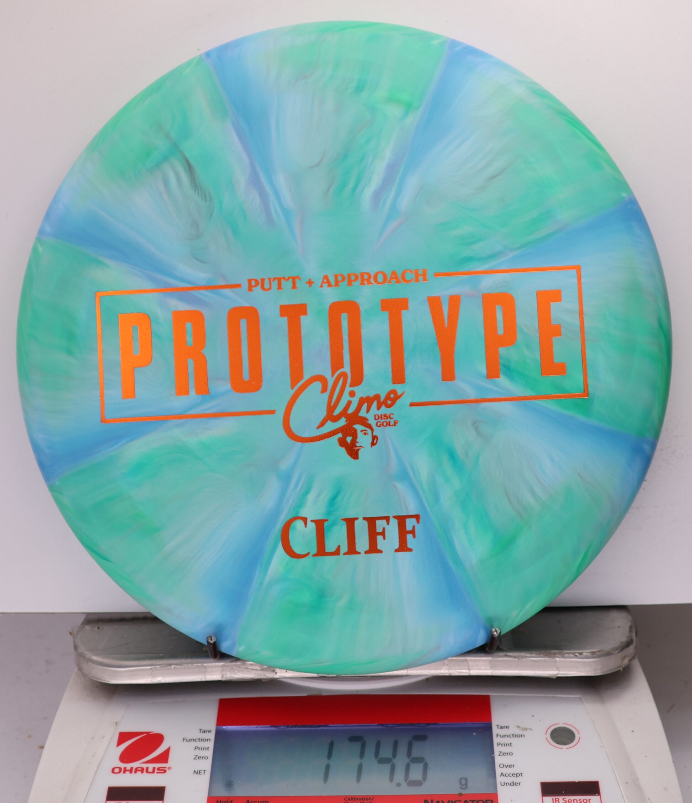 748051 Prototype Trophy Swirl Cliff - #11 GreenBlue, 175