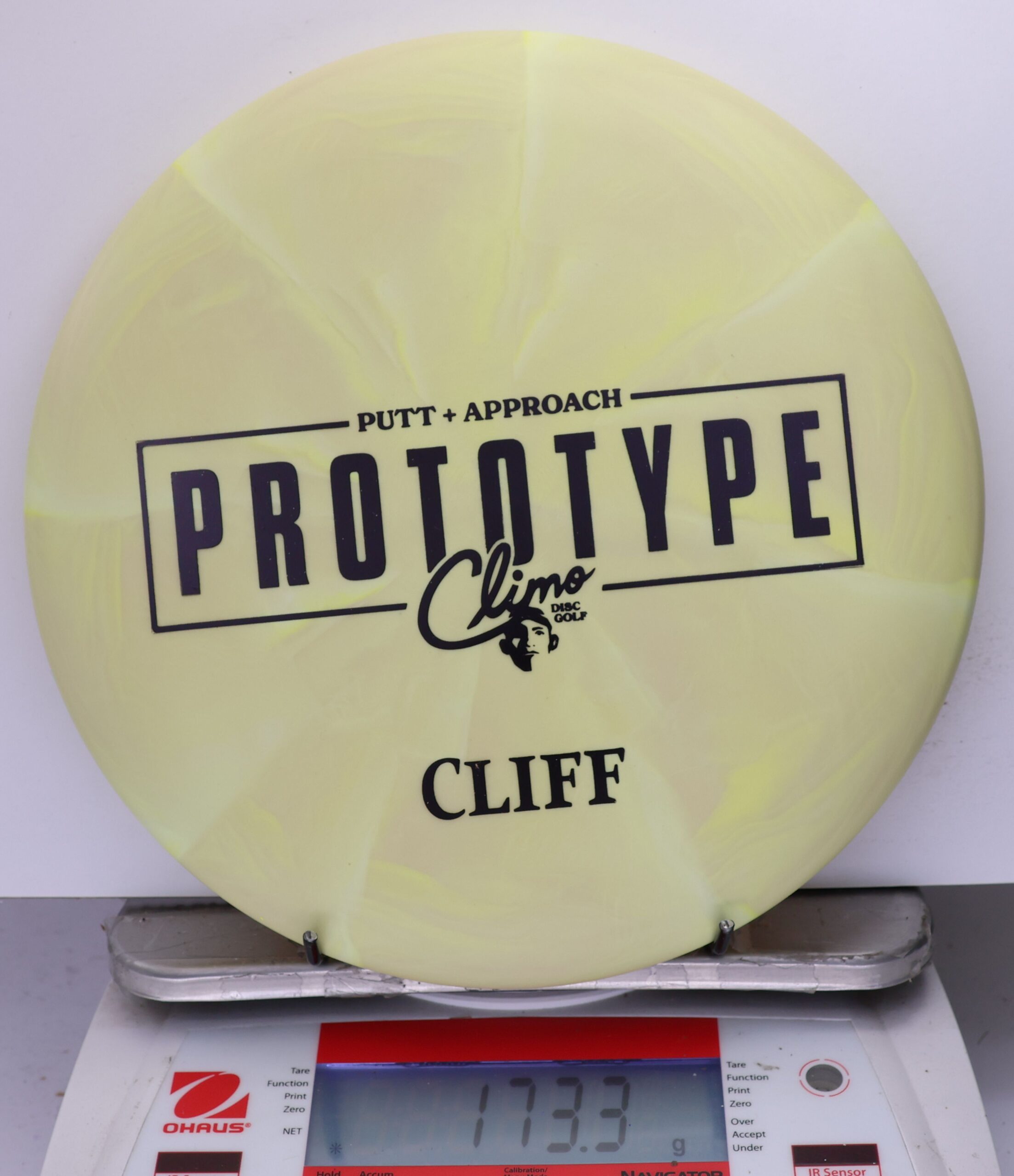 748096 Prototype Trophy Swirl Cliff - #15 Pale Yellow, 173