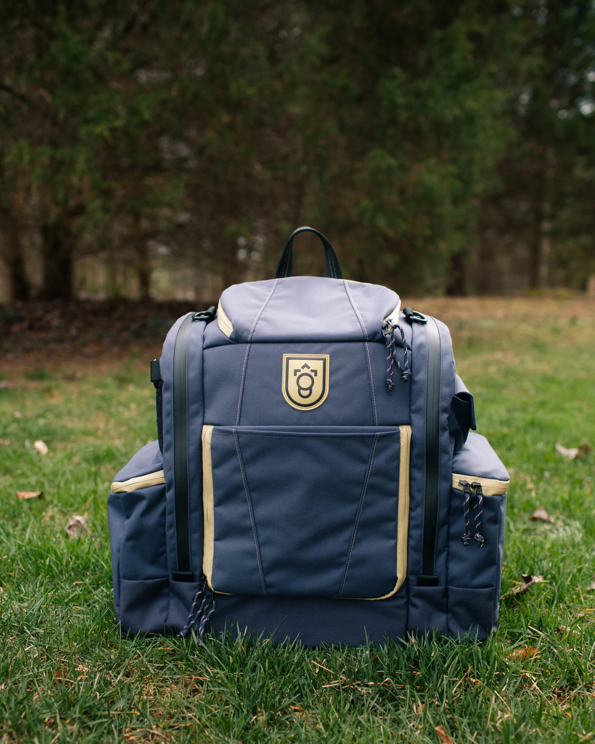 755200 Squatch The Legend 3.0 Backpack With Cooler - Navy, 40+ Capacity