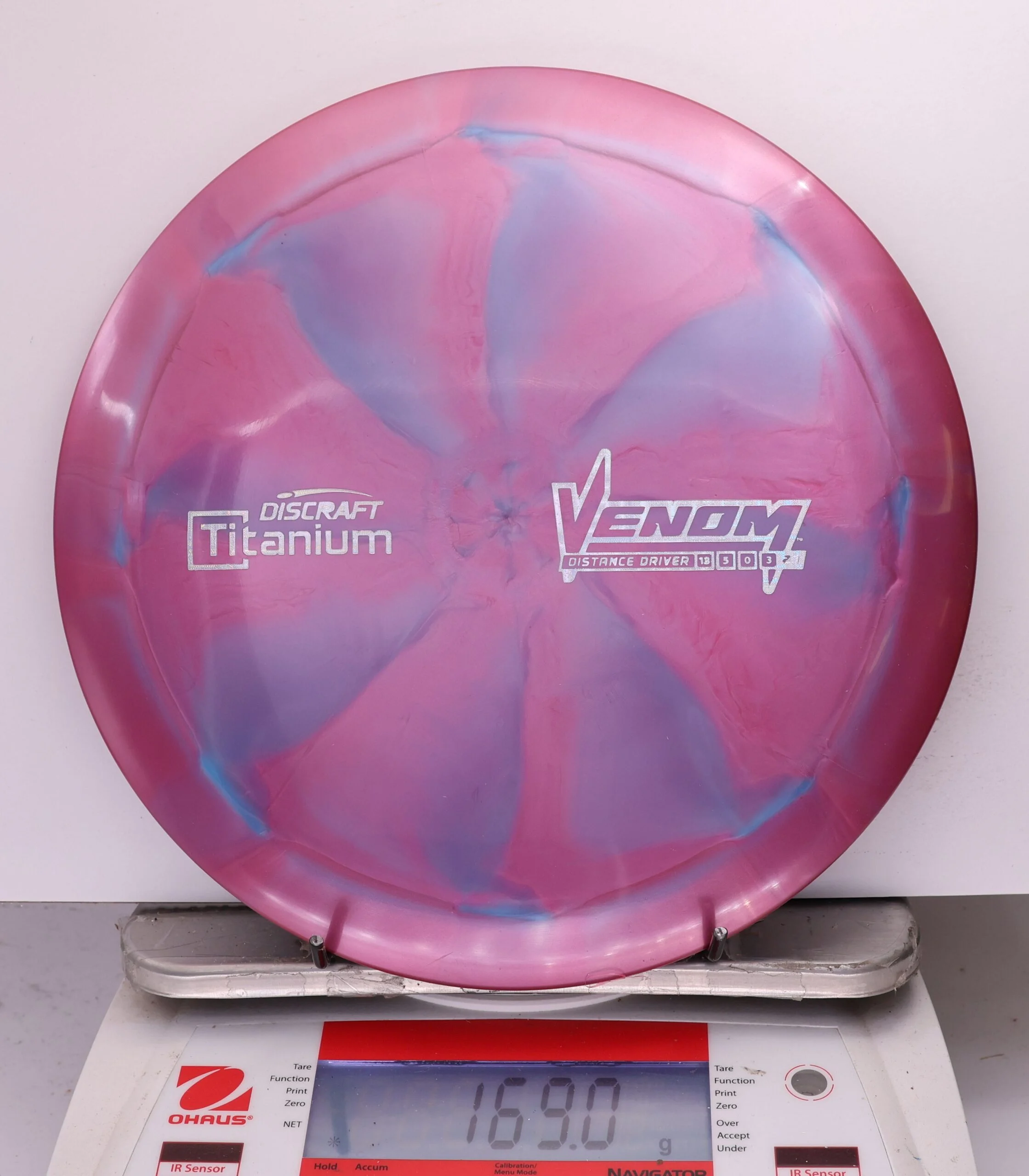 757057 Titanium Venom - #43 Magenta, 169