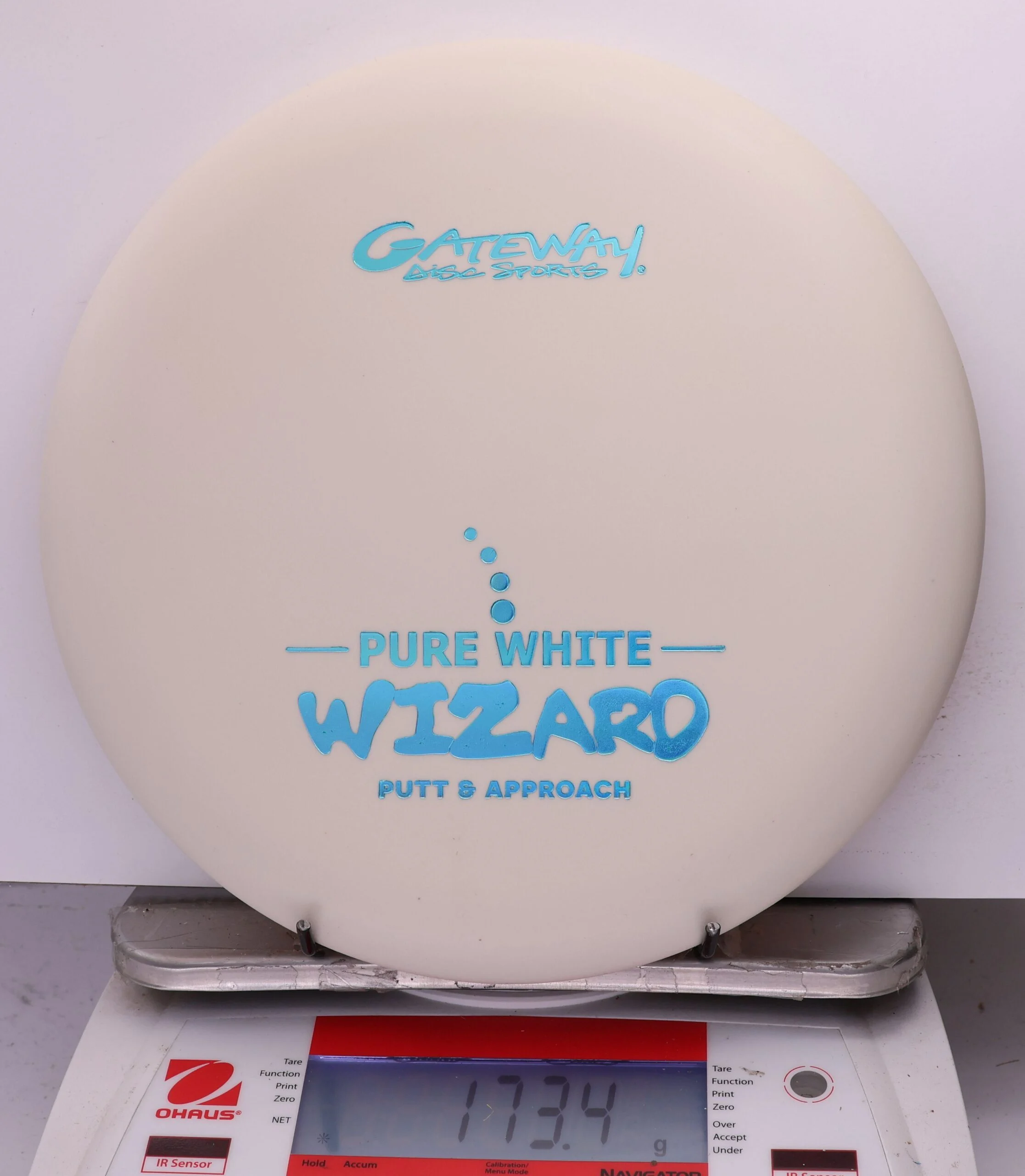 760008 Pure White Wizard - #459 Firm White, 173