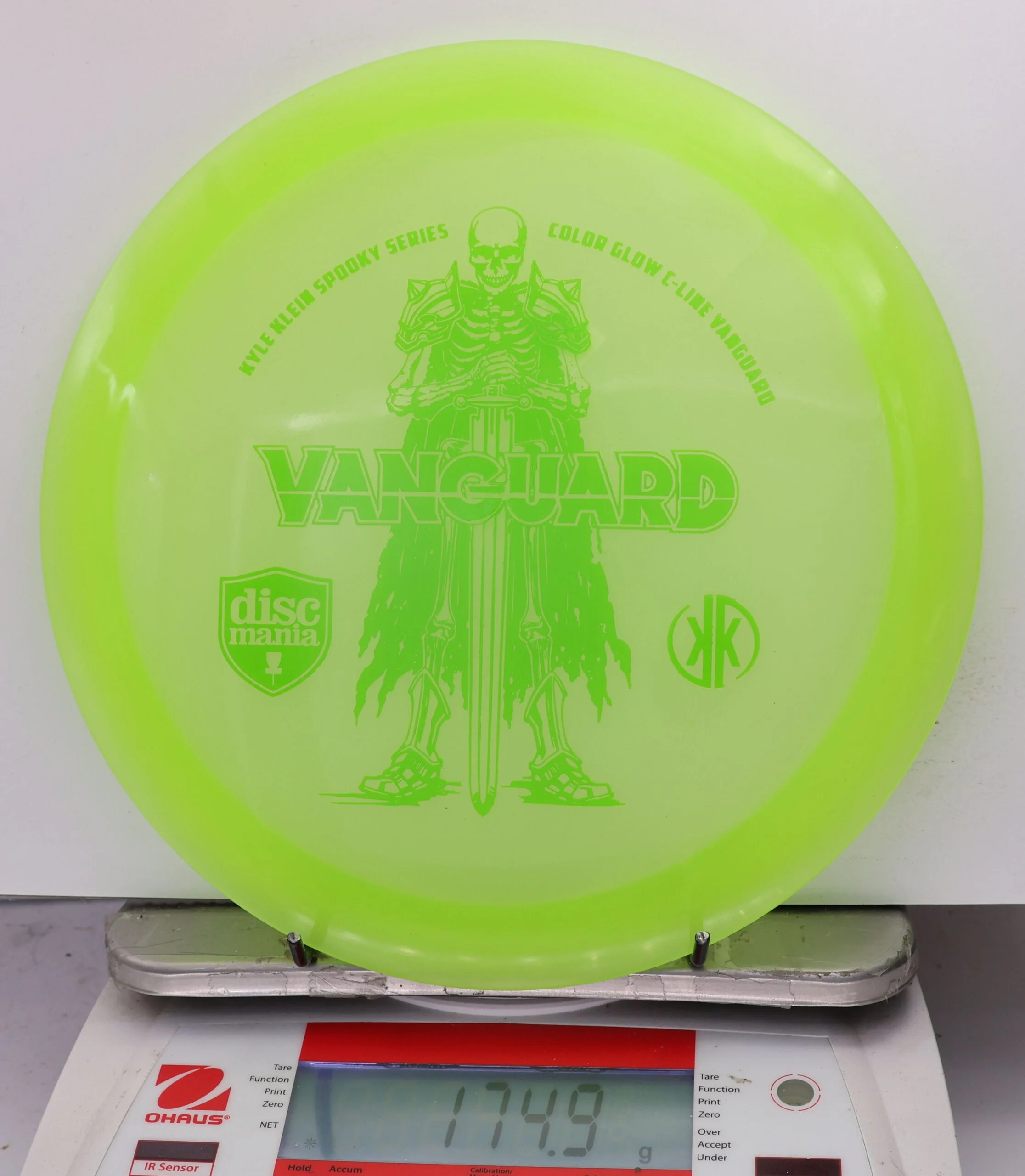 764601 Color Glow C-Line Vanguard, Kyle Klein Spooky Series - #970 LtGreenGlow, 175
