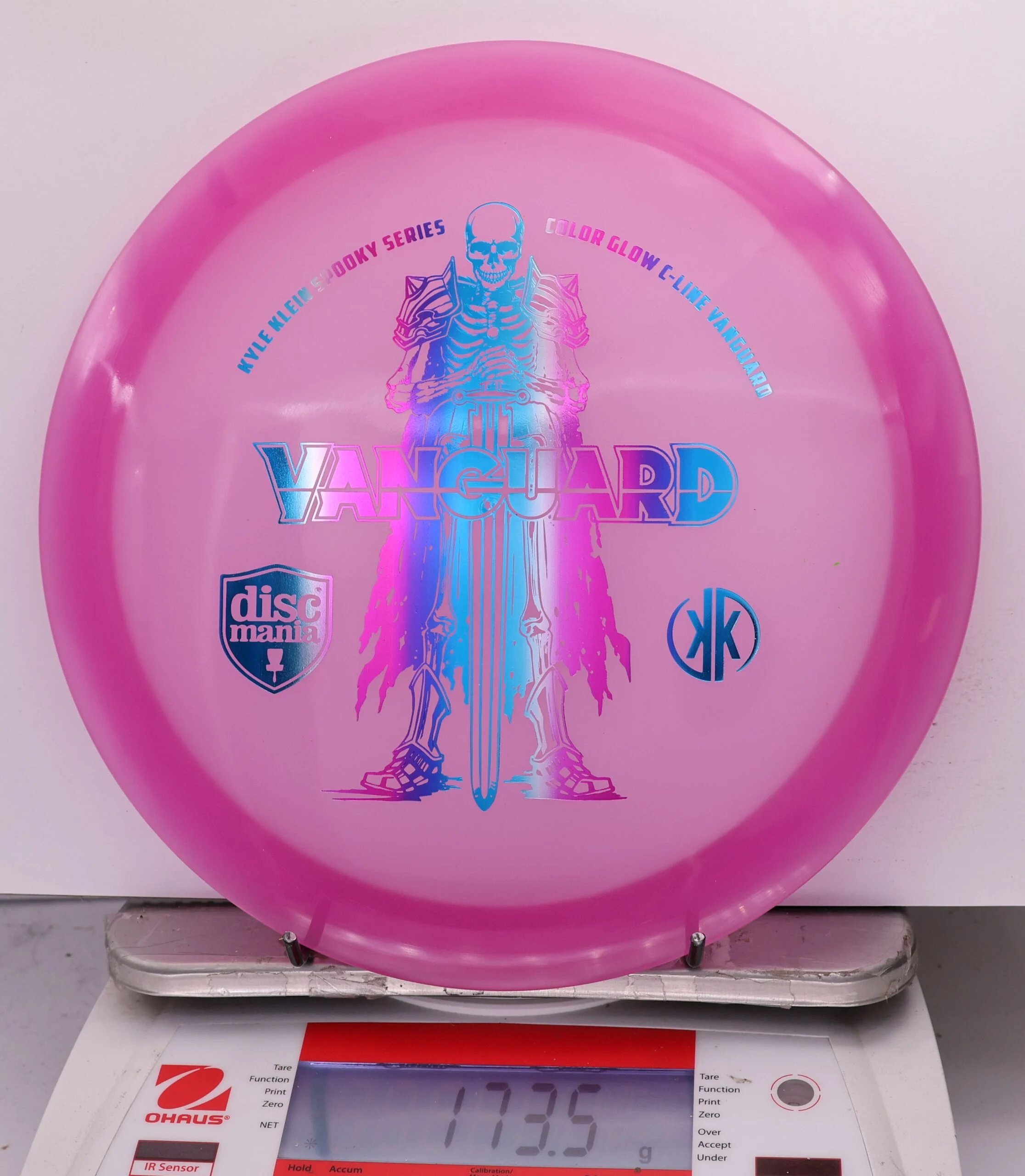 764612 Color Glow C-Line Vanguard, Kyle Klein Spooky Series - #973 PurpleGlow, 174