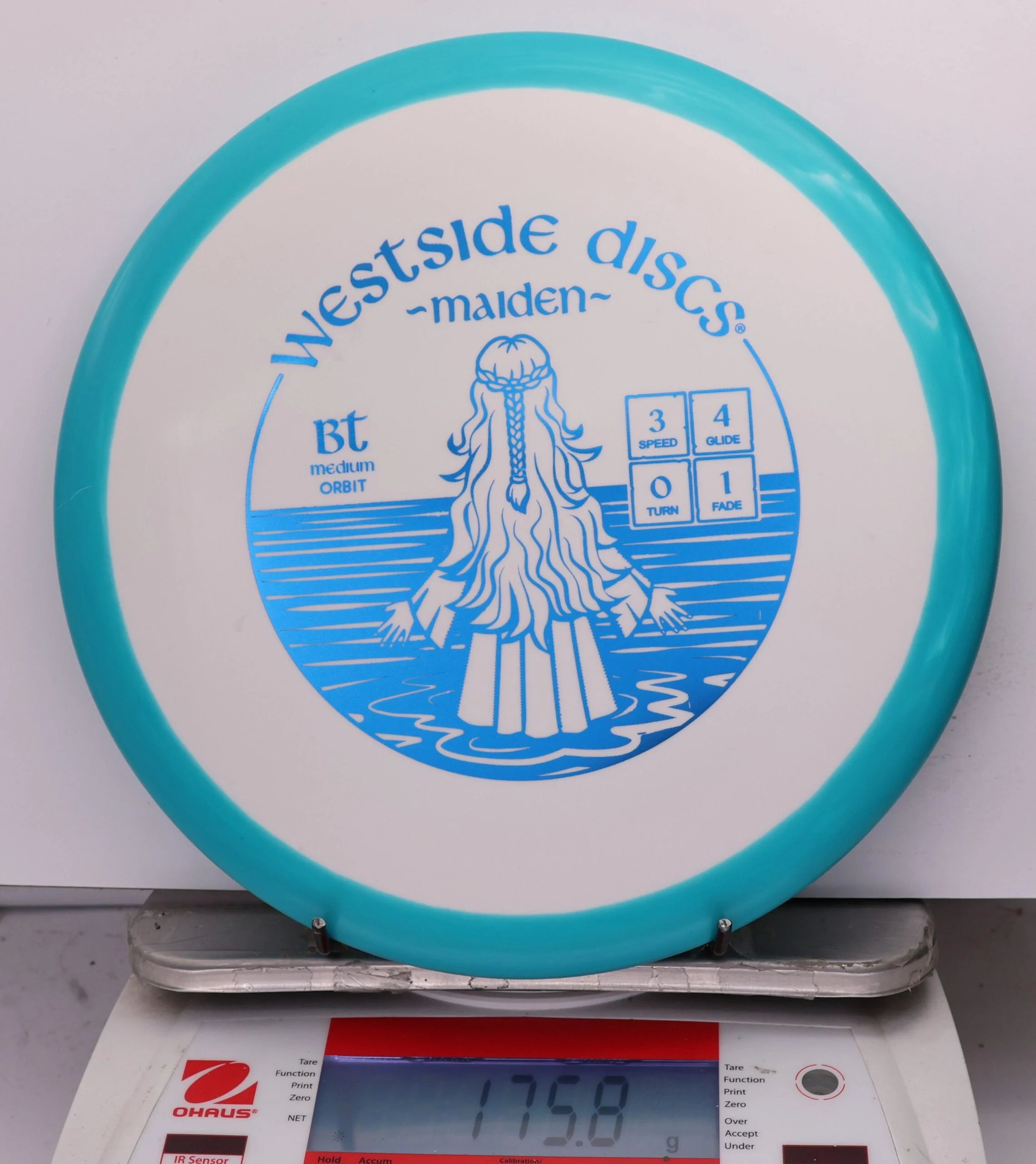768190 BT Medium Orbit Maiden - #975 Blue-White, 176
