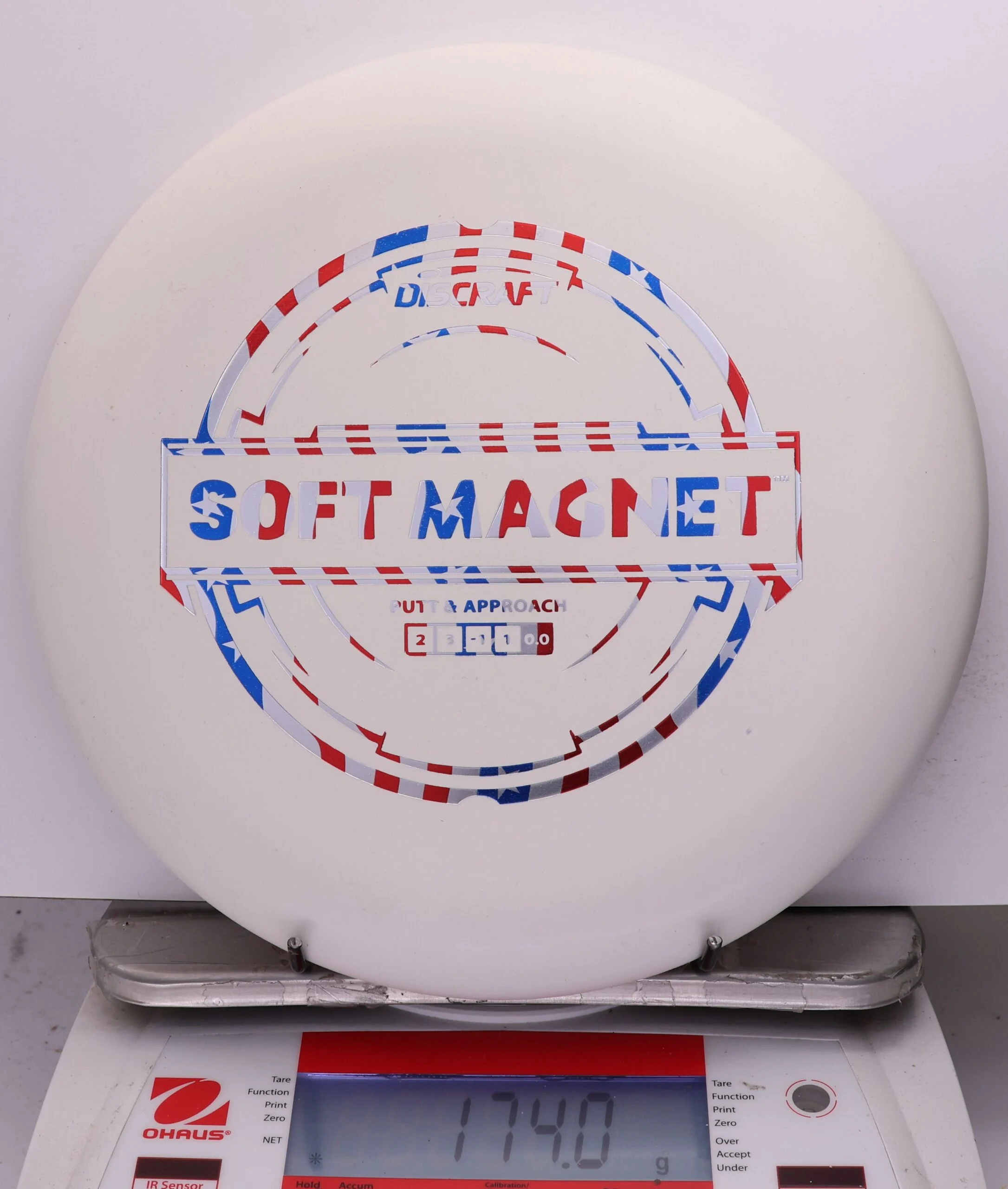 774473 Putter Line Soft Magnet - #202 White, 174