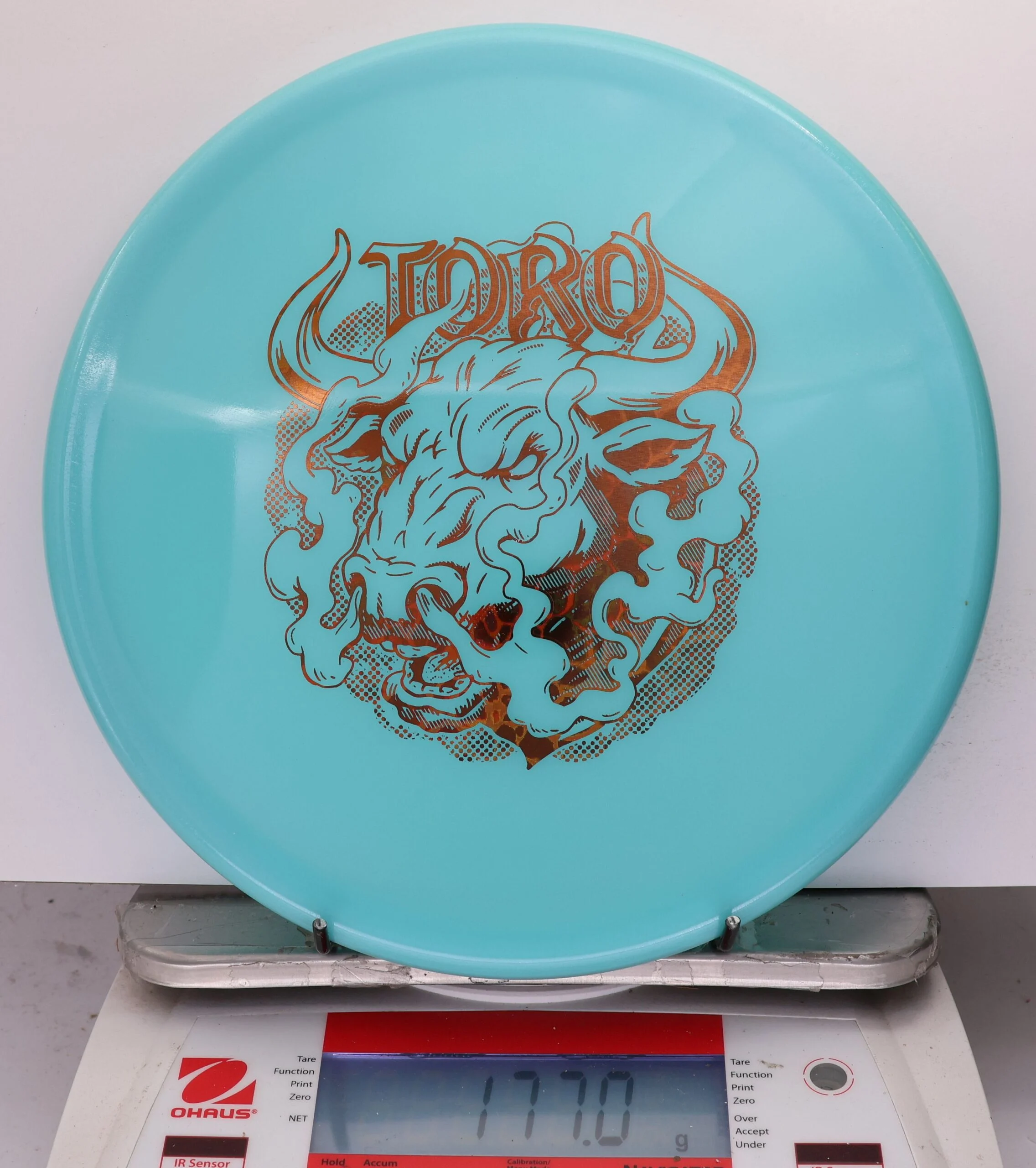 778318 Classic Glow Champion Toro, Artists Corner - #824 Teal, 177