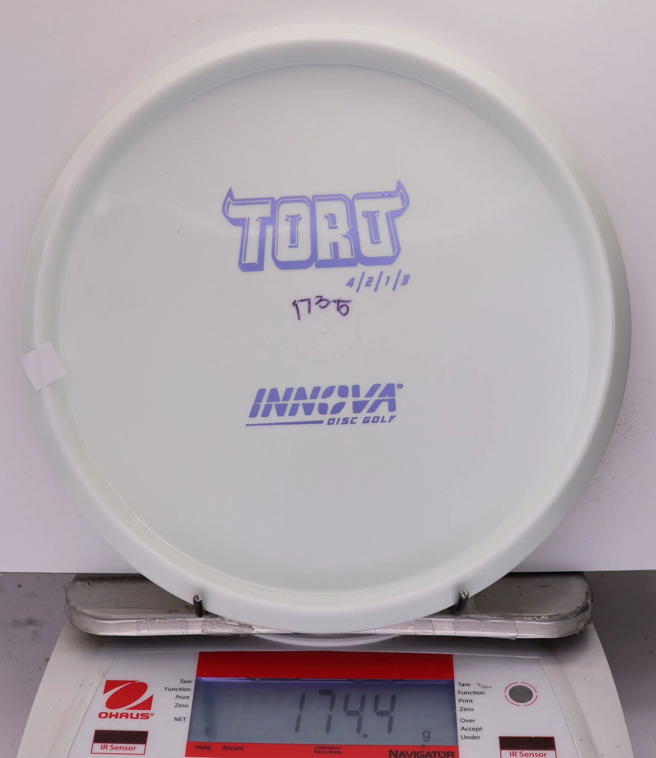 779282 Star Toro, Bottom Stamp - #558 White, 174