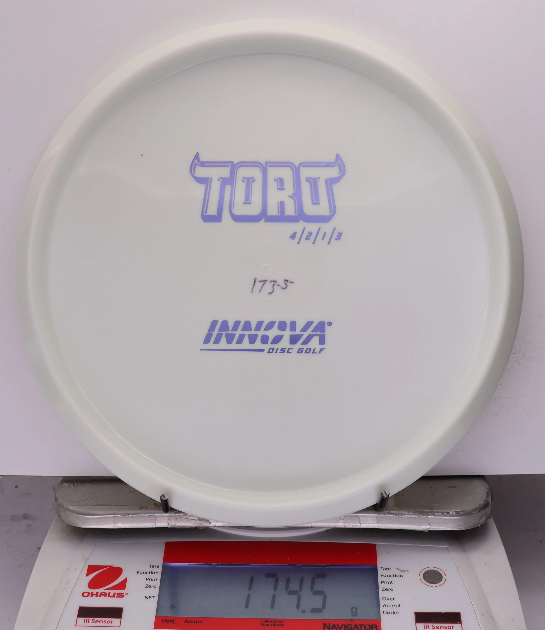 779284 Star Toro, Bottom Stamp - #560 White, 175