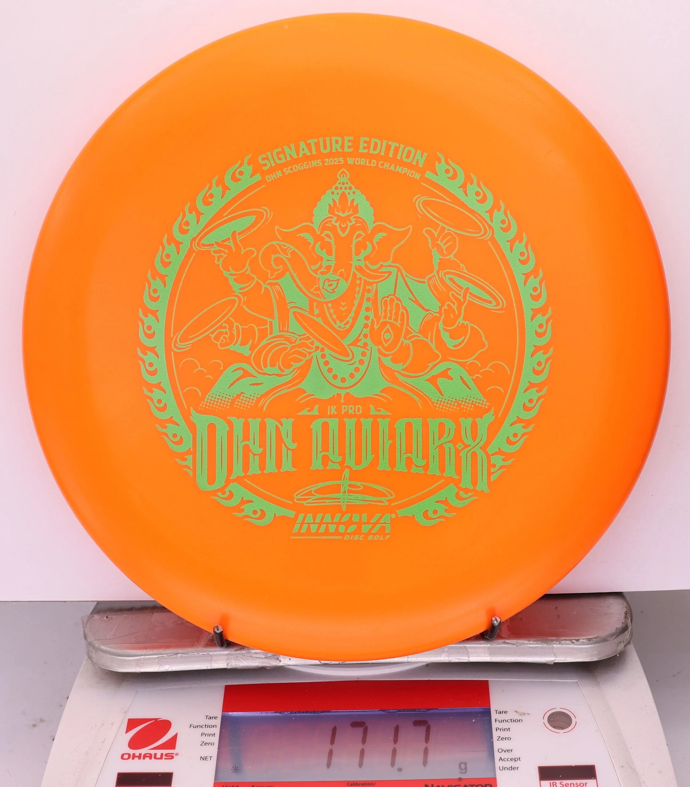 792678 JK Pro Aviar-X, Ohn Scoggins FPO World Champion Character - Signature Edition - #25 170, 172