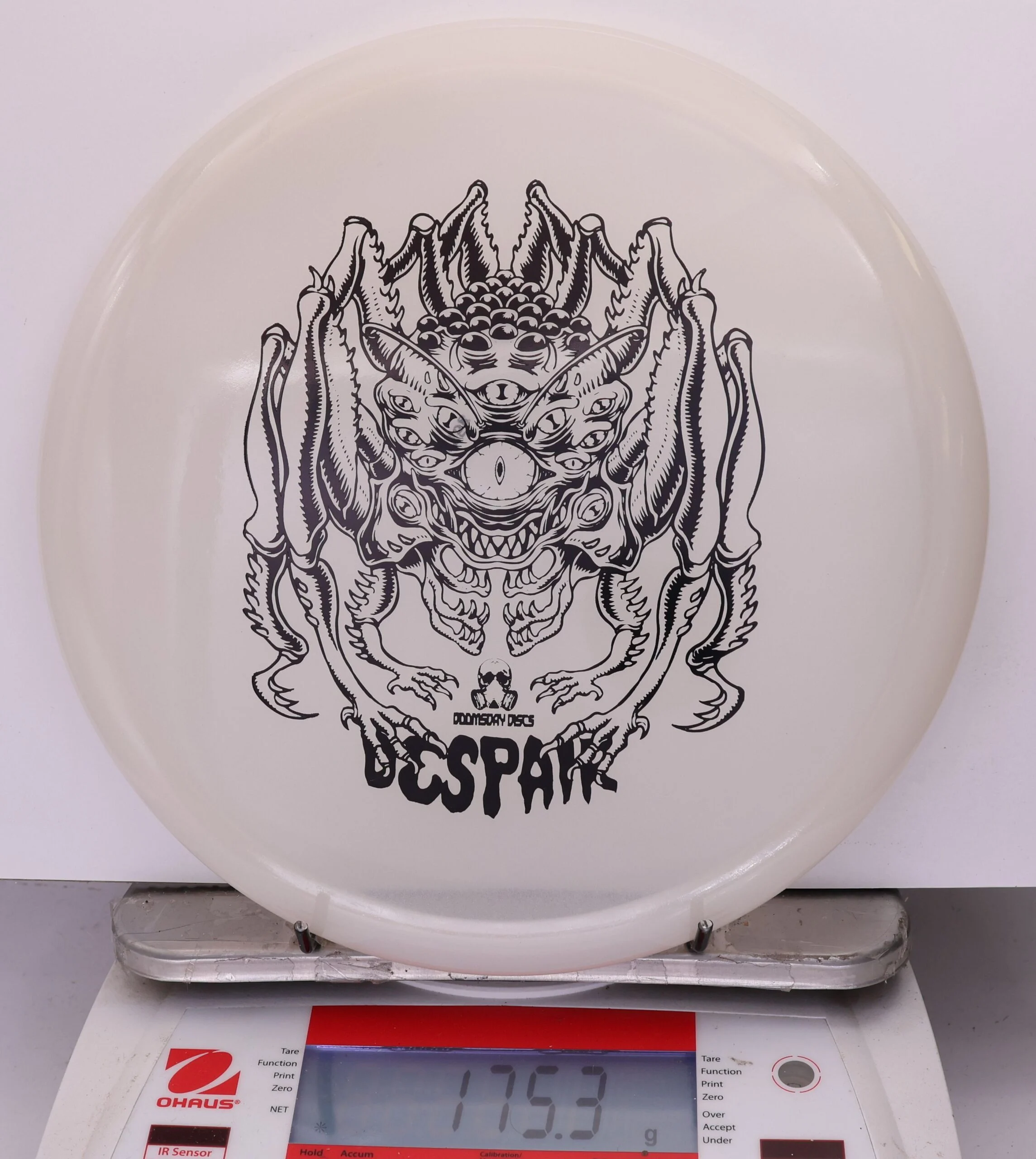 797409 Isolation Glow Despair - #574 Glow, 175