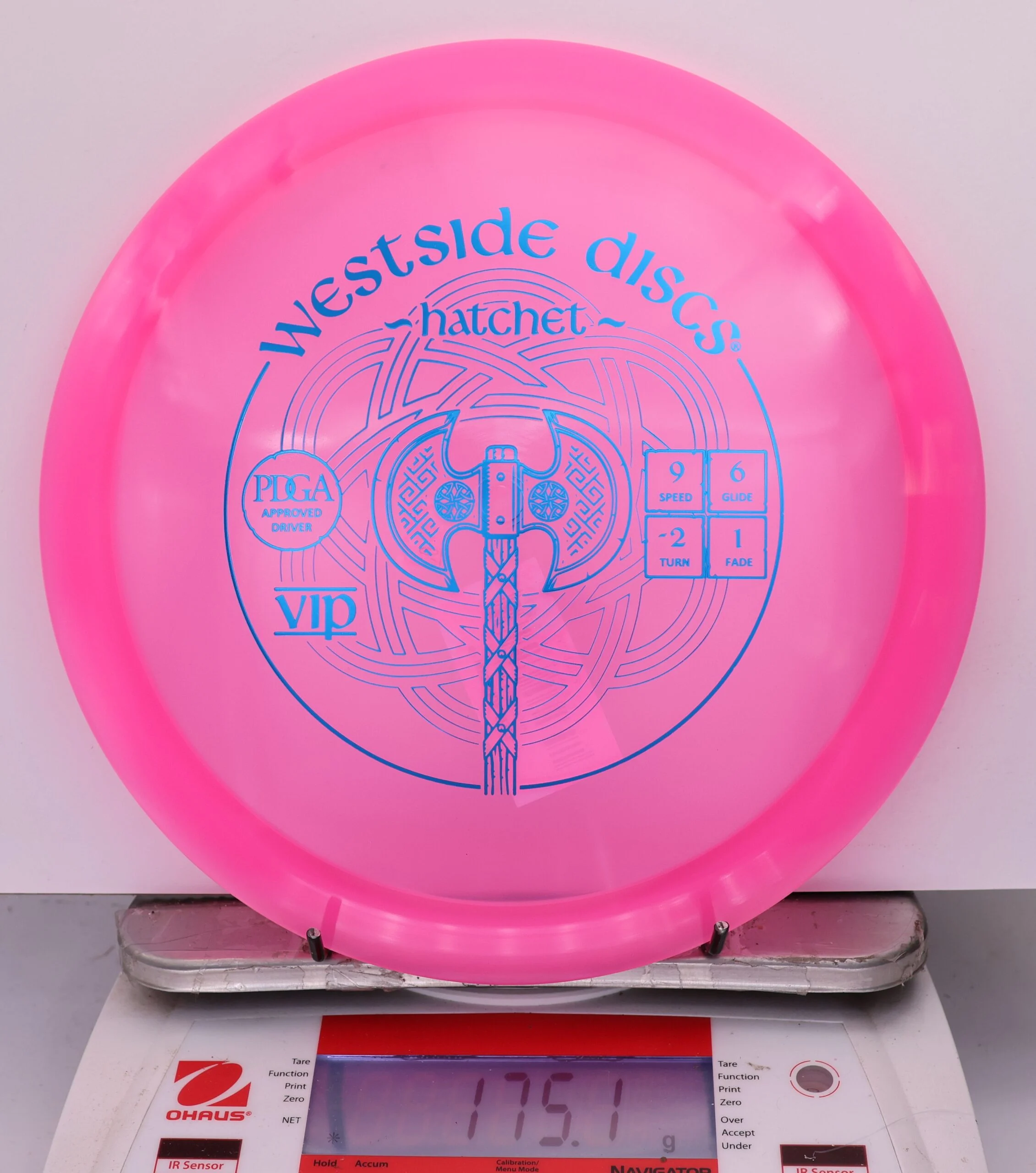 803556 VIP Hatchet - #03 HotPink, 175