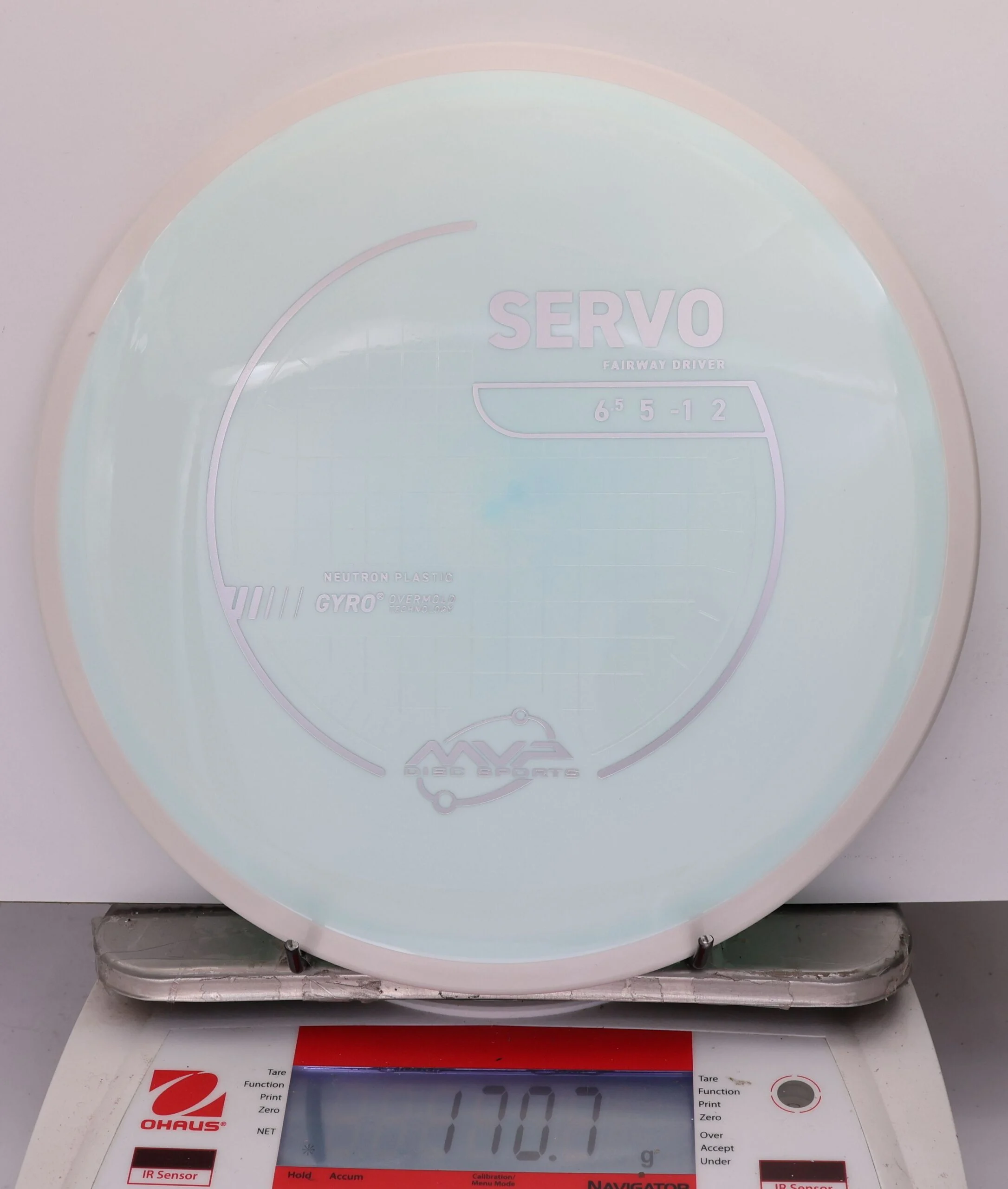 808679 Neutron Servo, Project Lab Coat - #305 Barely Blue, 171