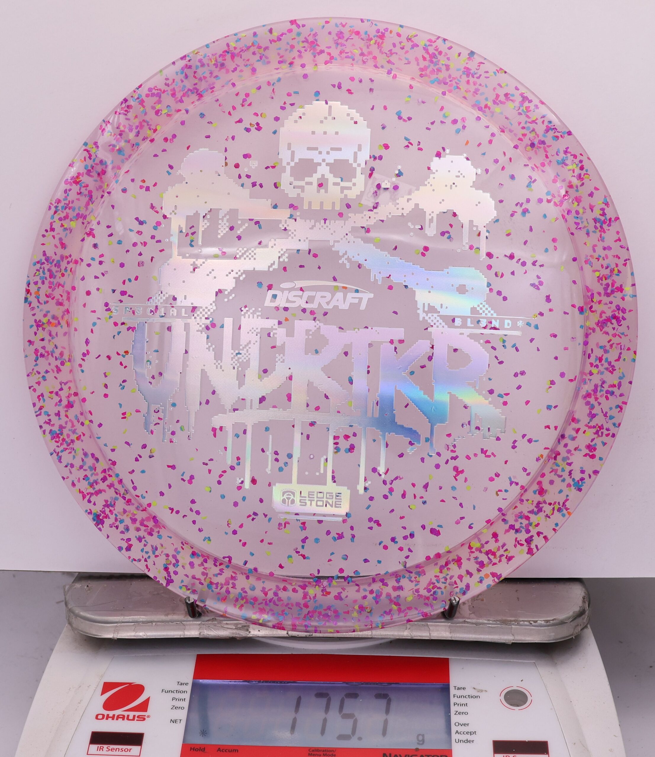 814210 Stiff CryZtal Confetti Undertaker, 2026 Ledgestone - #03 Violet, 176