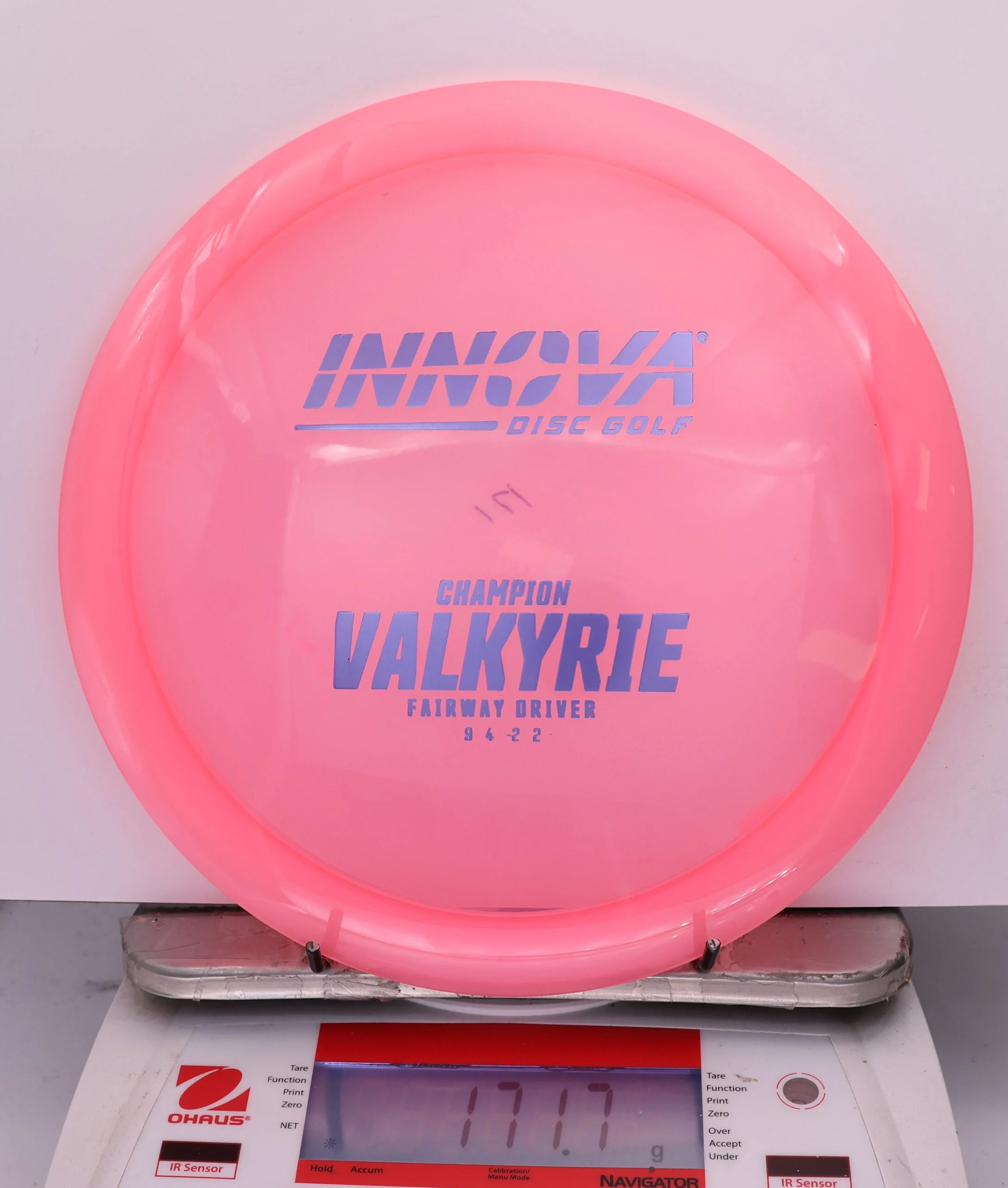 821608 Champion Valkyrie - #662 Pink, 172