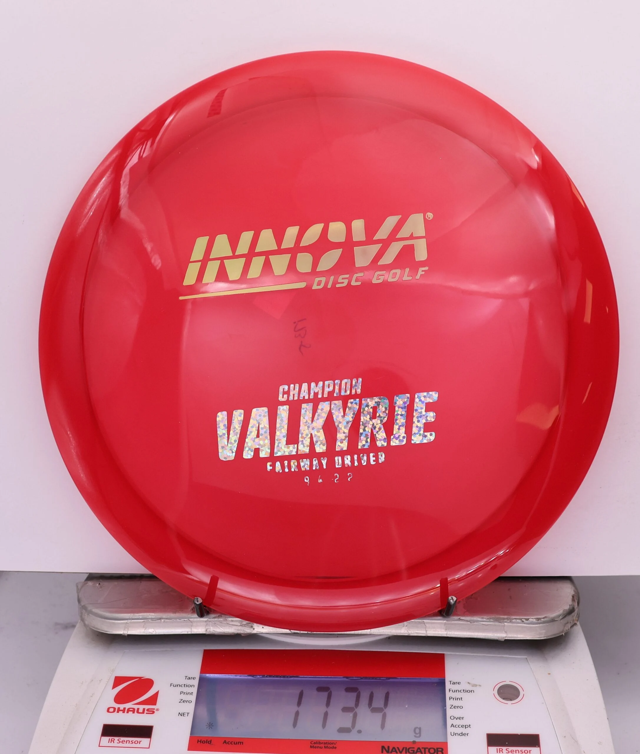 821610 Champion Valkyrie - #664 Red, 173