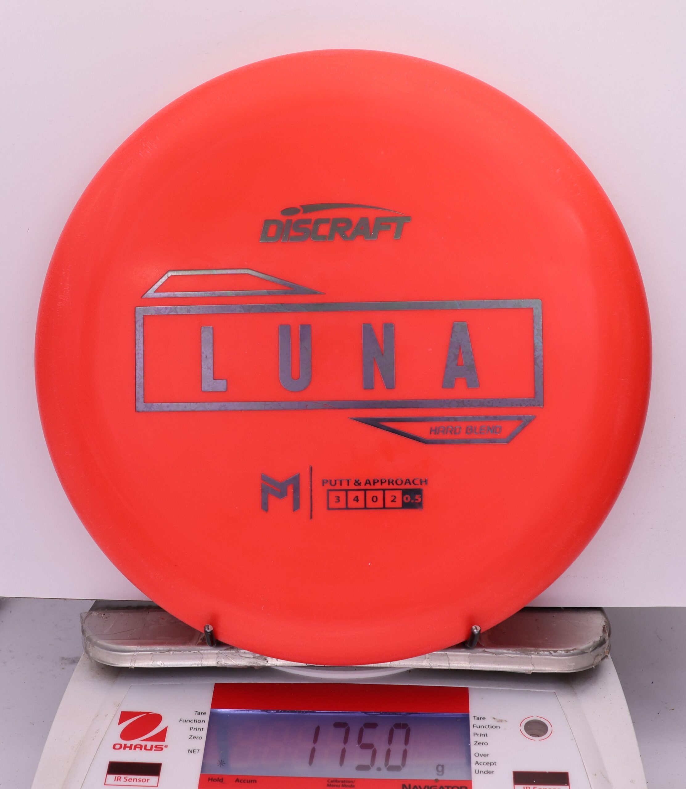 825591 Putter Line Hard Luna, Paul McBeth - #253 Red, 175