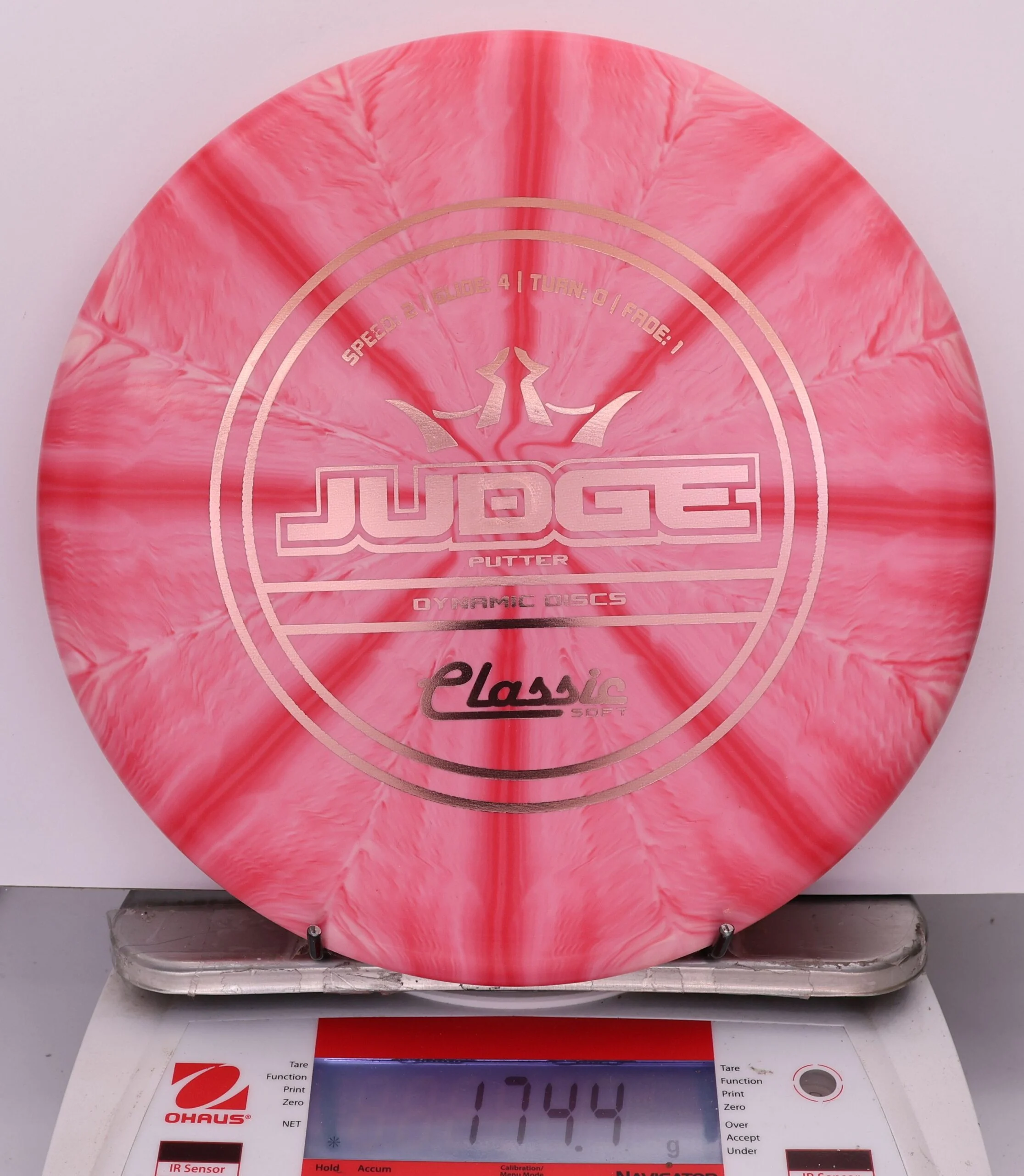 837656 Classic Soft Burst Judge - #71 Red, 174