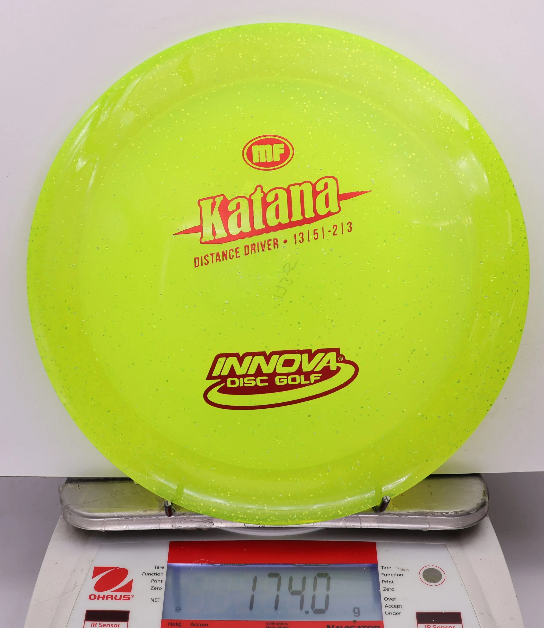 843520 Metal Flake Champion Katana - #717 NYellow, 174